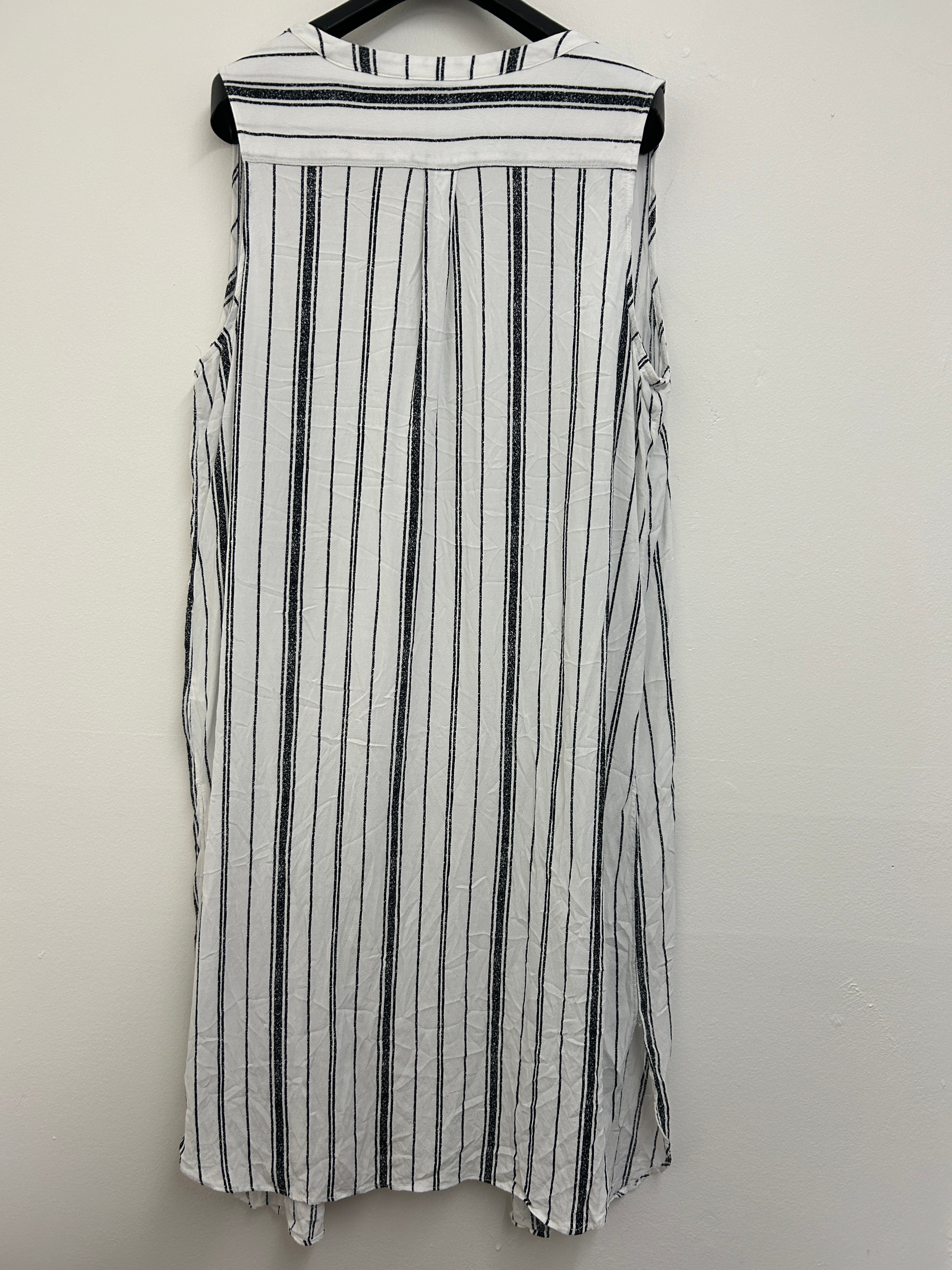 Chemise longue à rayures verticales — Reitmans