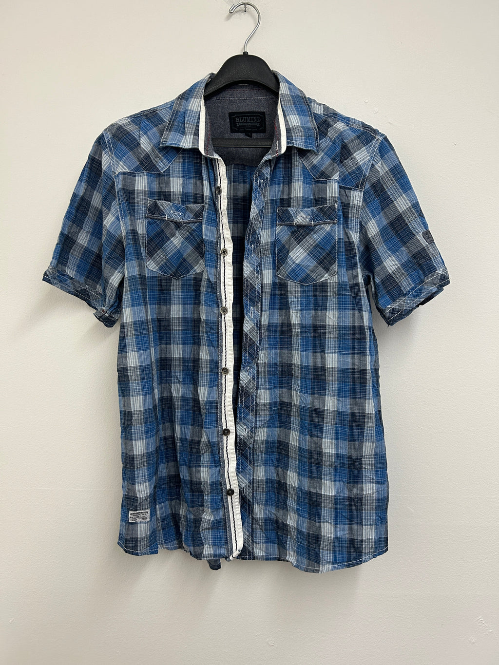 chemise-a-manches-courtes-a-carreaux-bleus-blumind