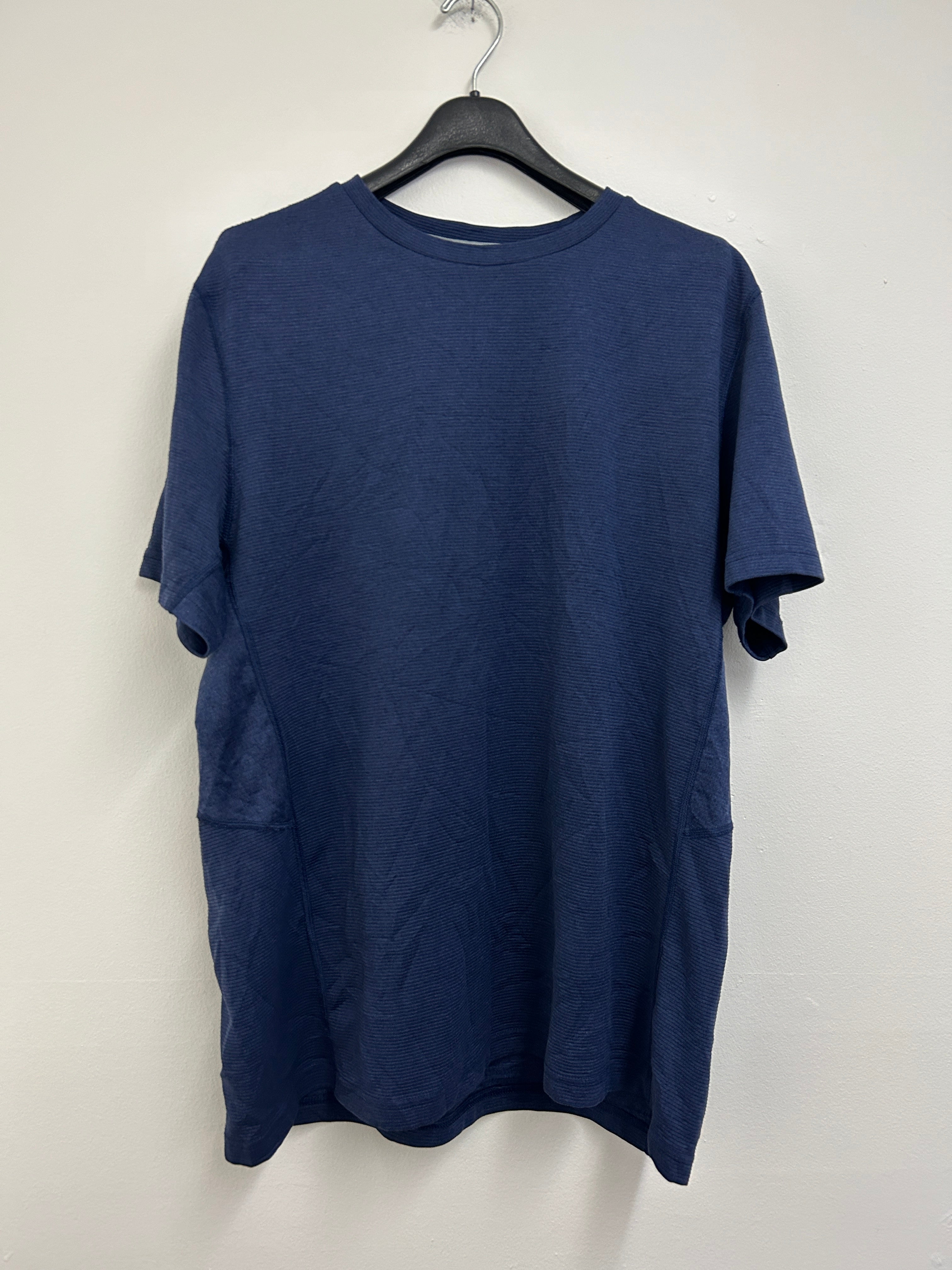 T-shirt bleu uni — KARBON