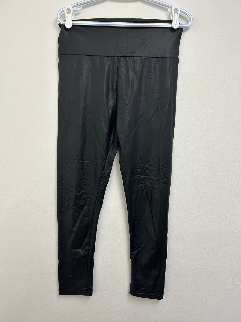 Legging noir effet cuir latex — SWS