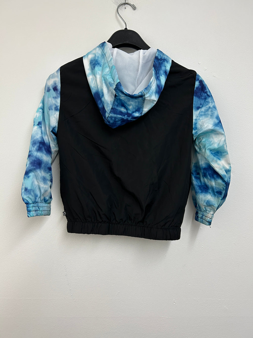 Coupe-vent tie-dye bleu et noir — Mini Pop Kids