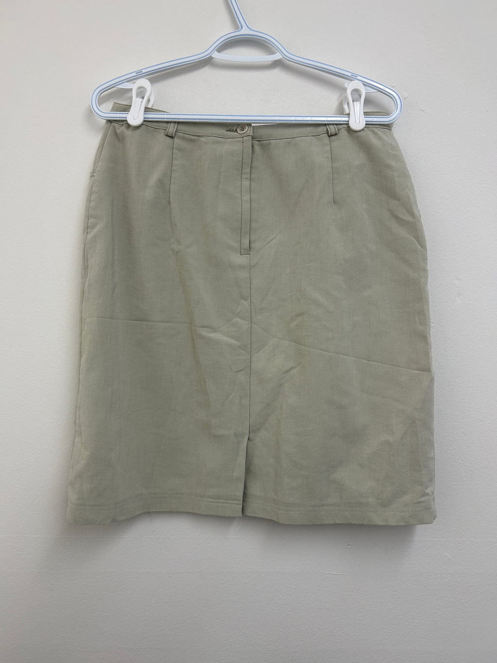 Jupe droite beige avec poches