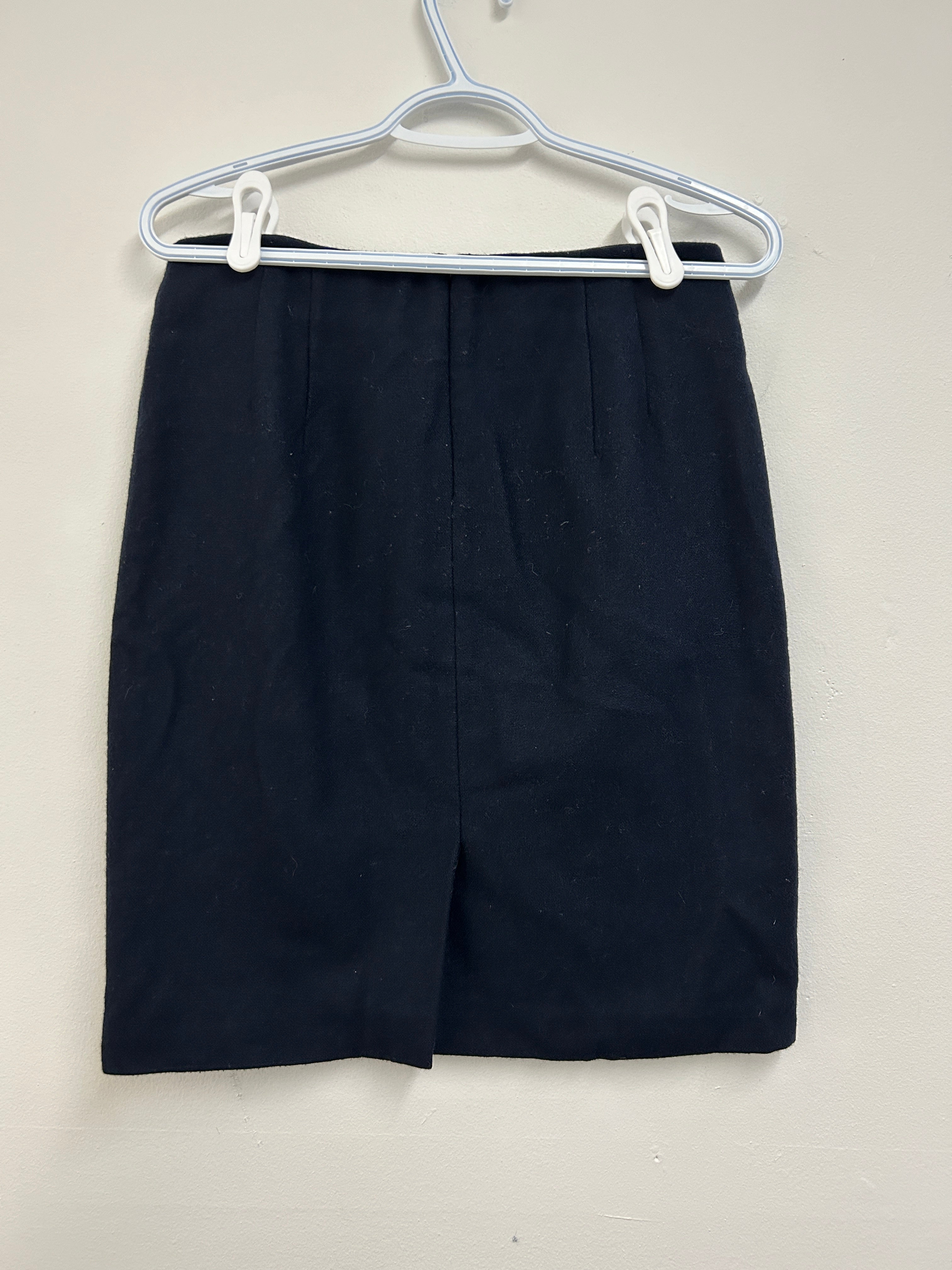 Jupe droite noire à boucles — TOMMY HILFIGER