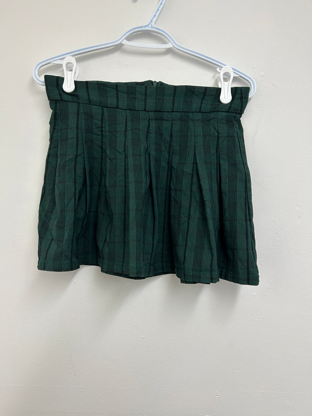 Jupe plissée verte à carreaux — Defrost