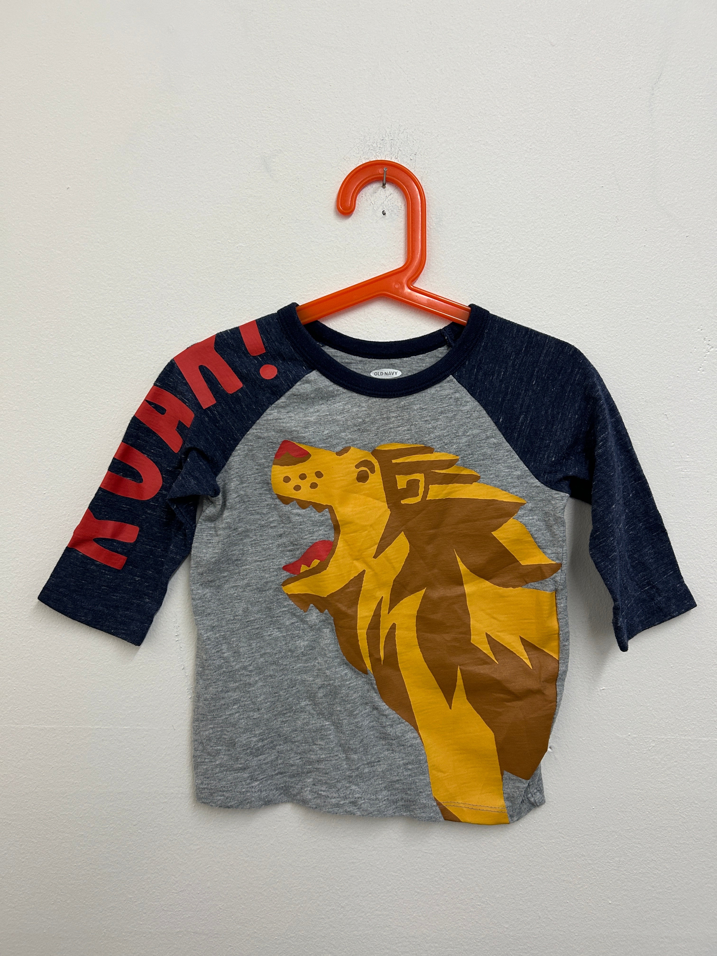 Chandail lion rugissant — Old Navy