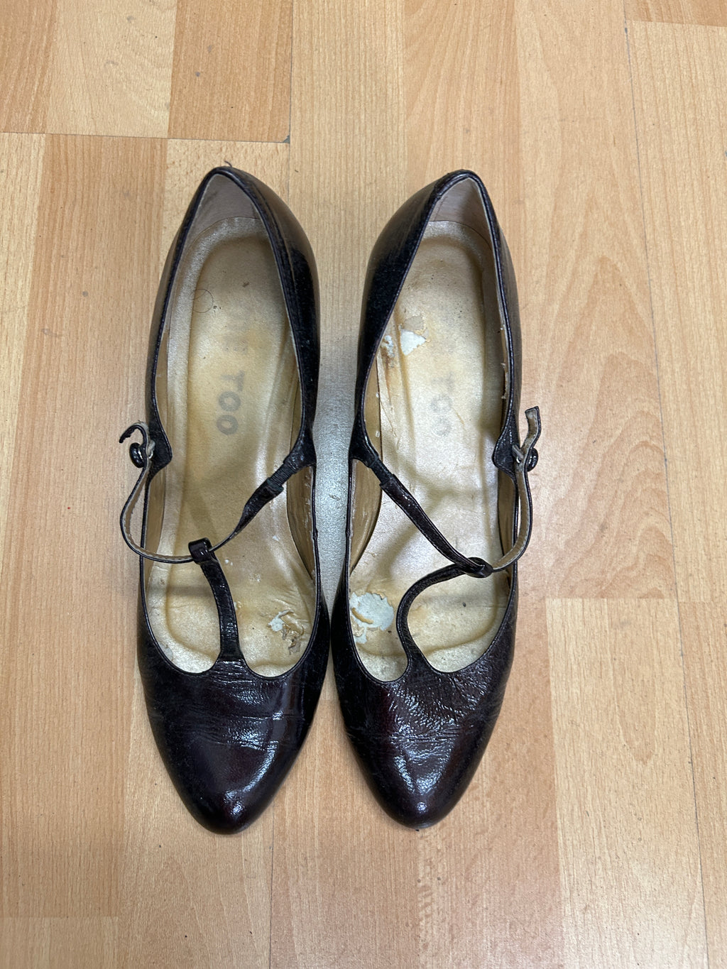 Talon Hauts à bride en cuir brun — Me Too