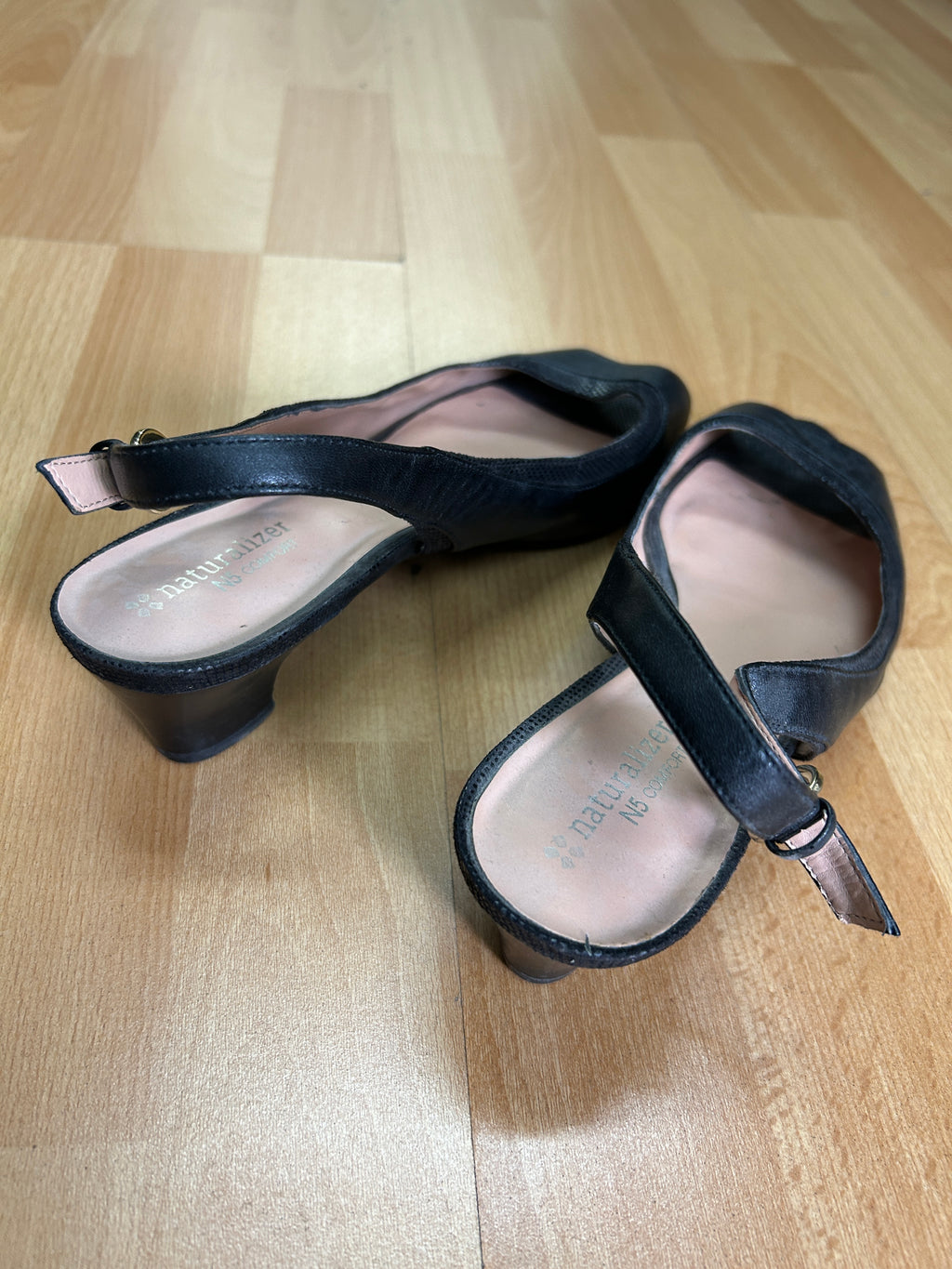 Talon basse noir — Naturalizer