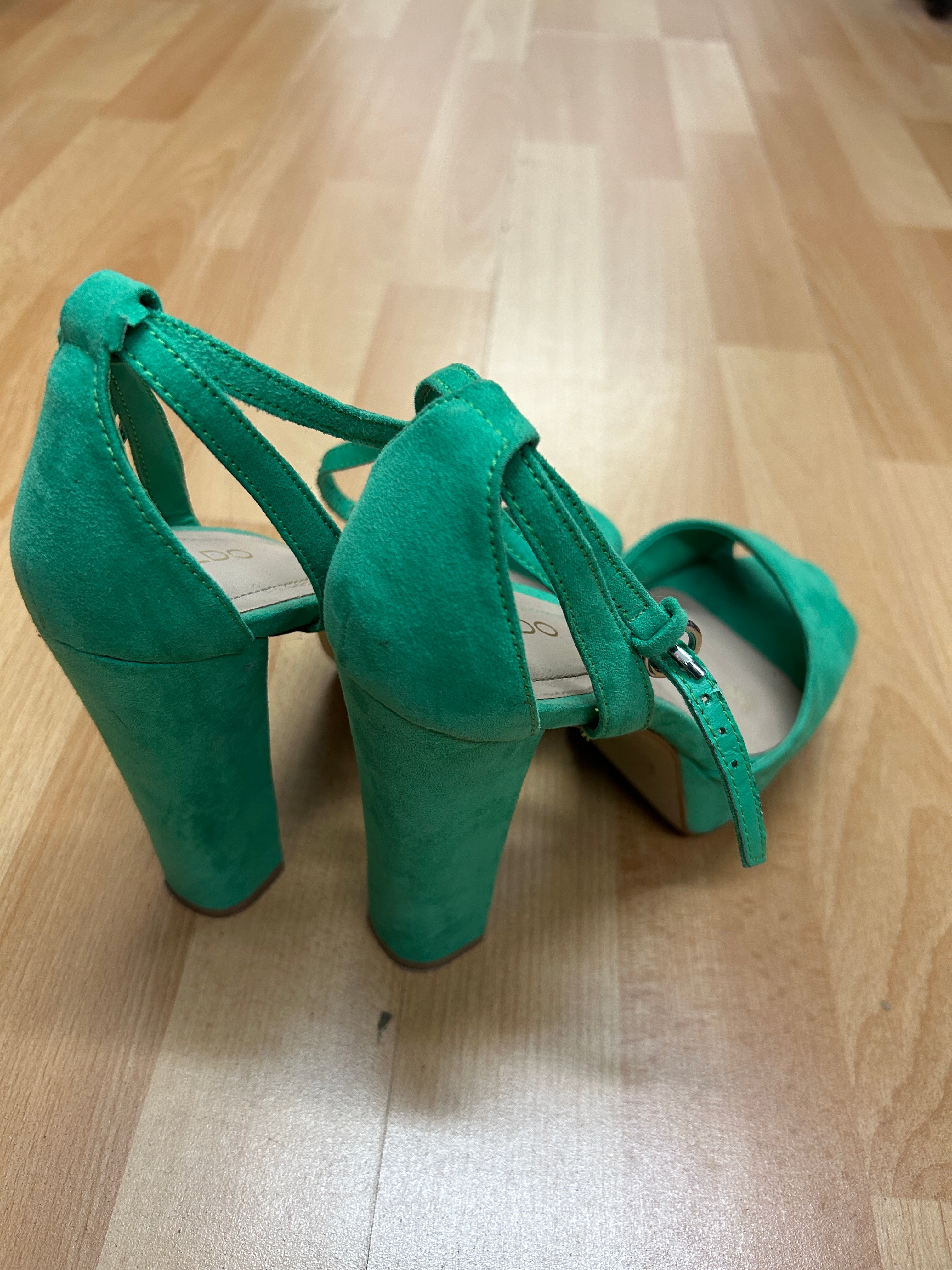 Talons hauts vert émeraude — Aldo