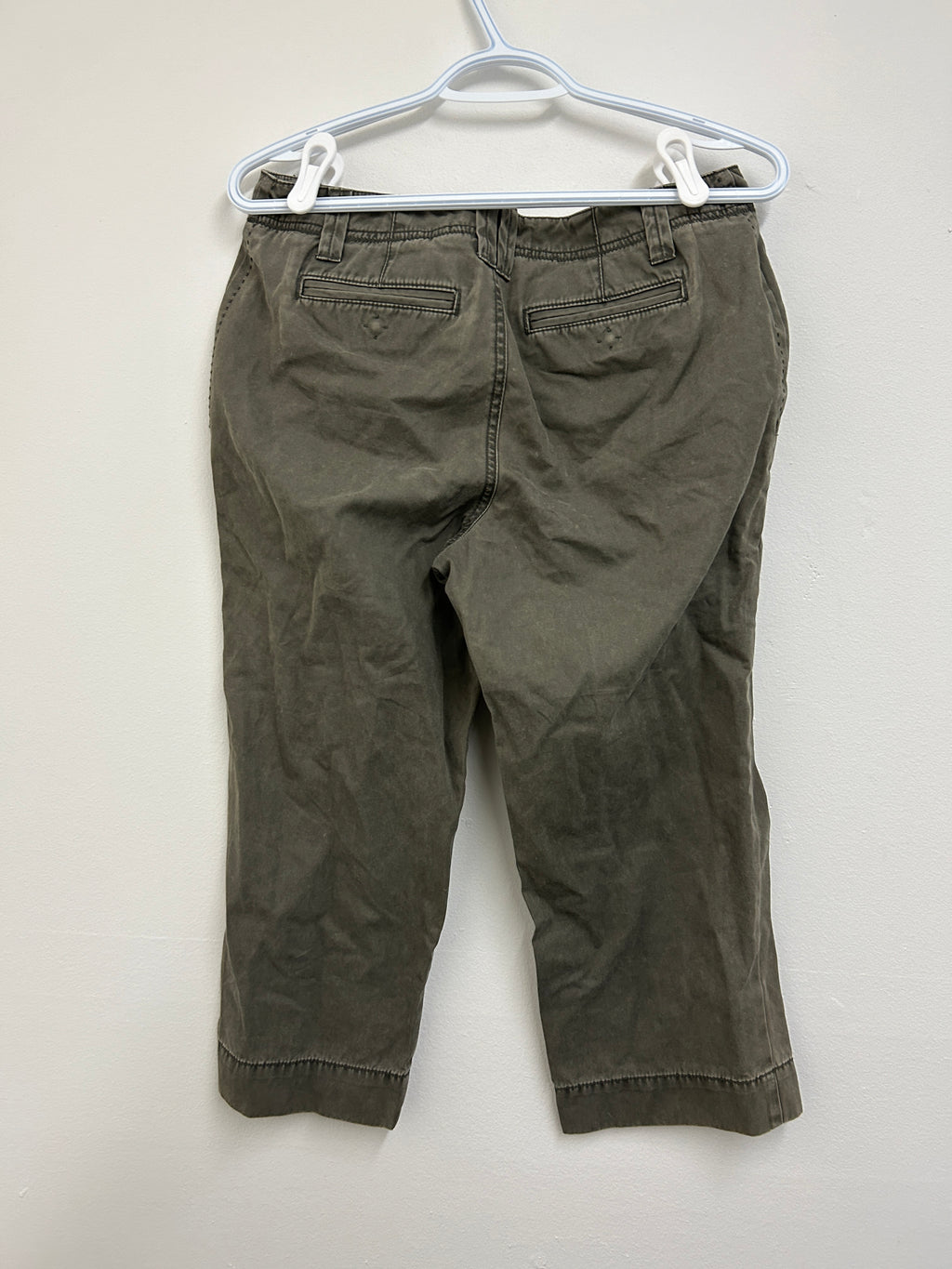 Pantalon capri kaki — Liz Claiborne