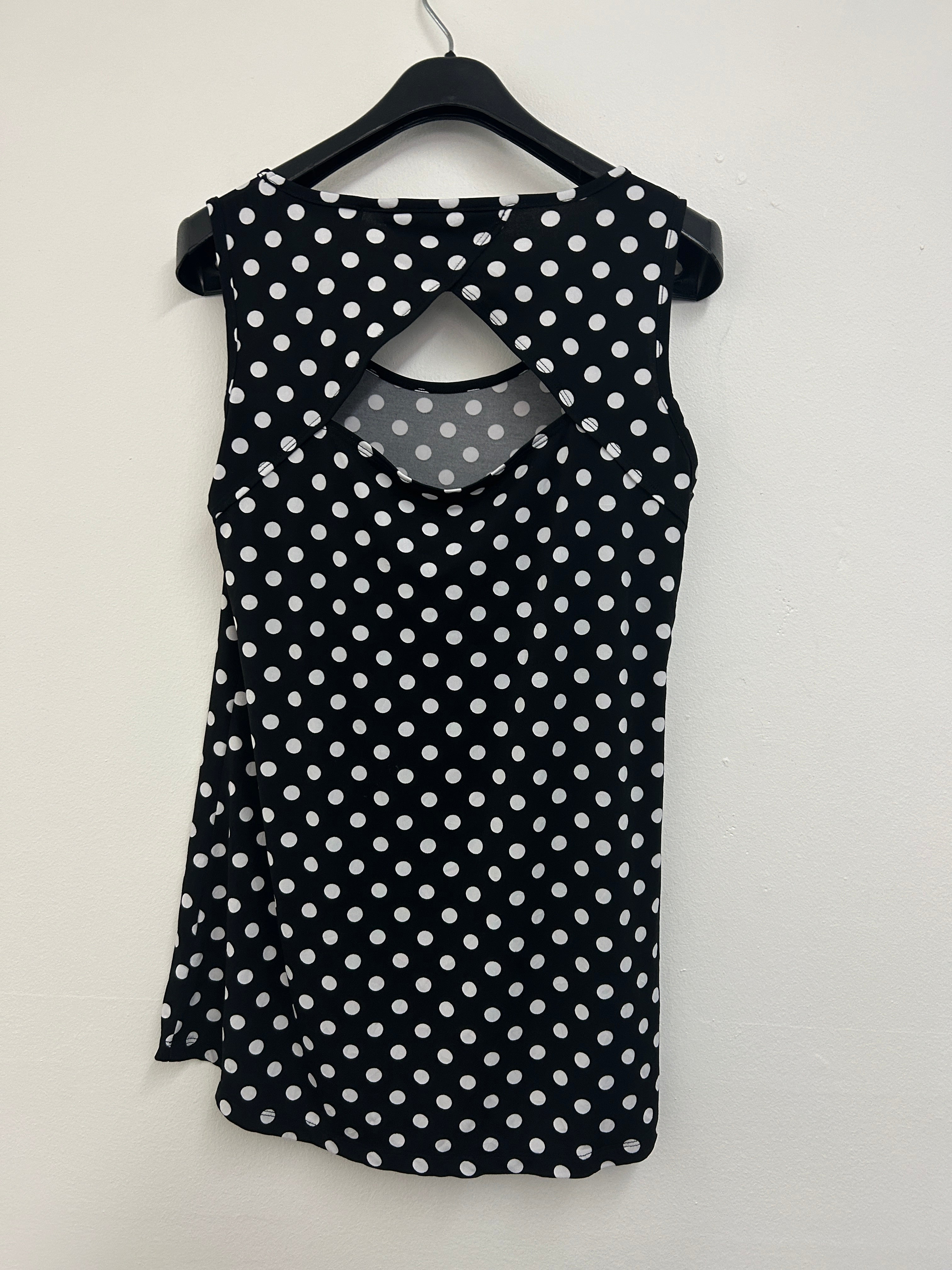 Haut sans manches à pois — CYC