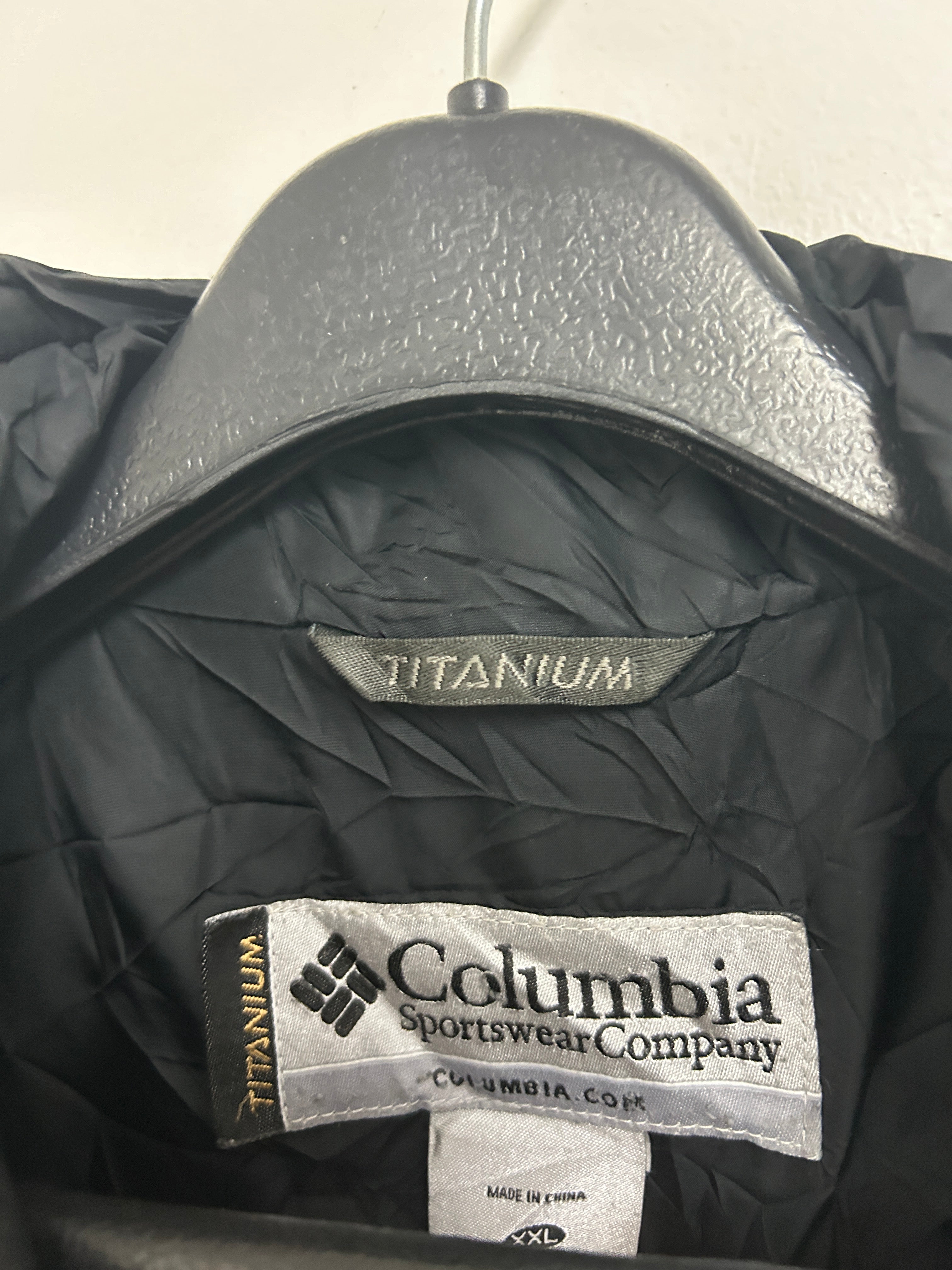 Veste légère matelassée kaki — COLUMBIA
