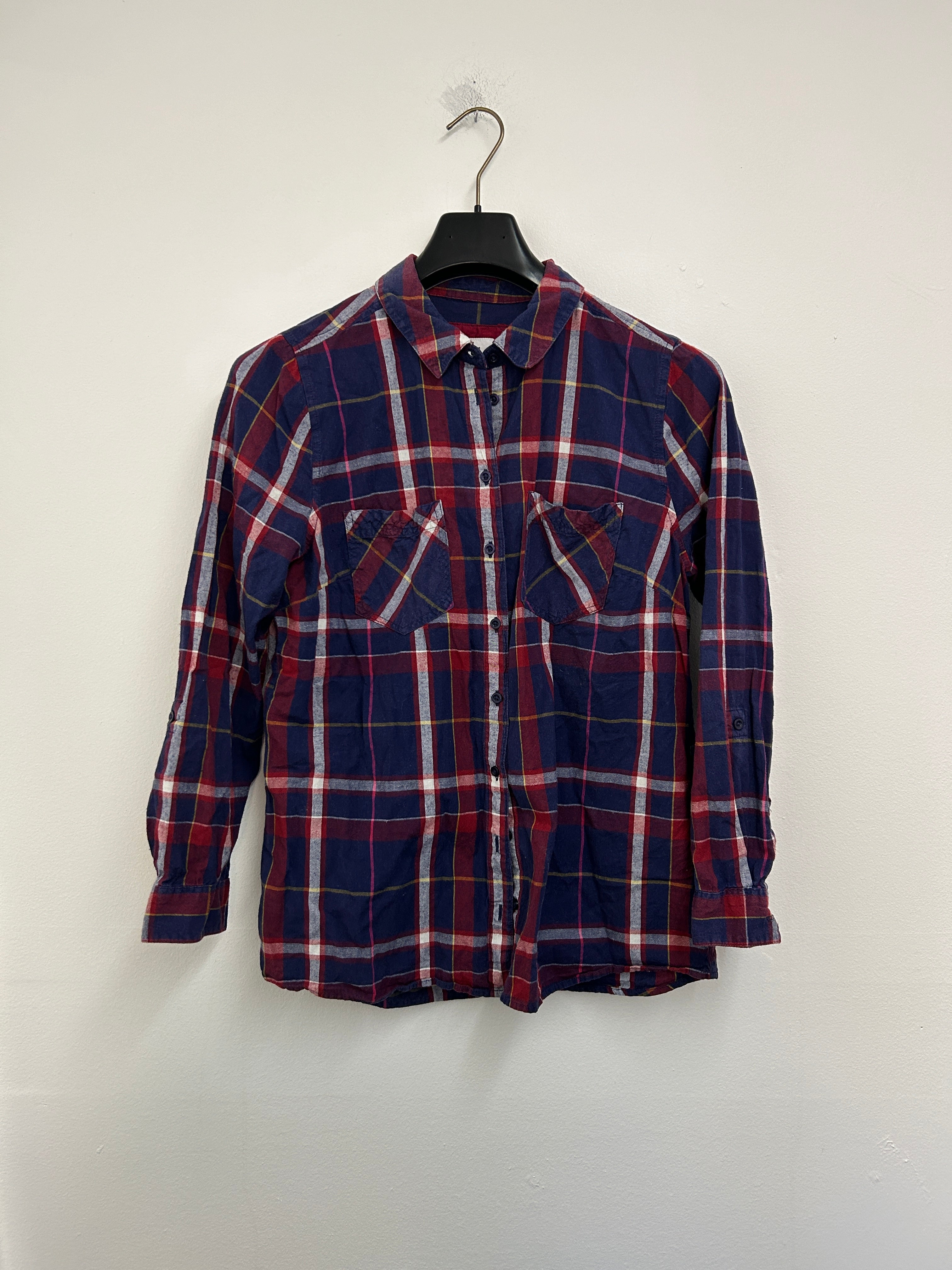 chemise-a-carreaux-rouge-et-bleu-tu