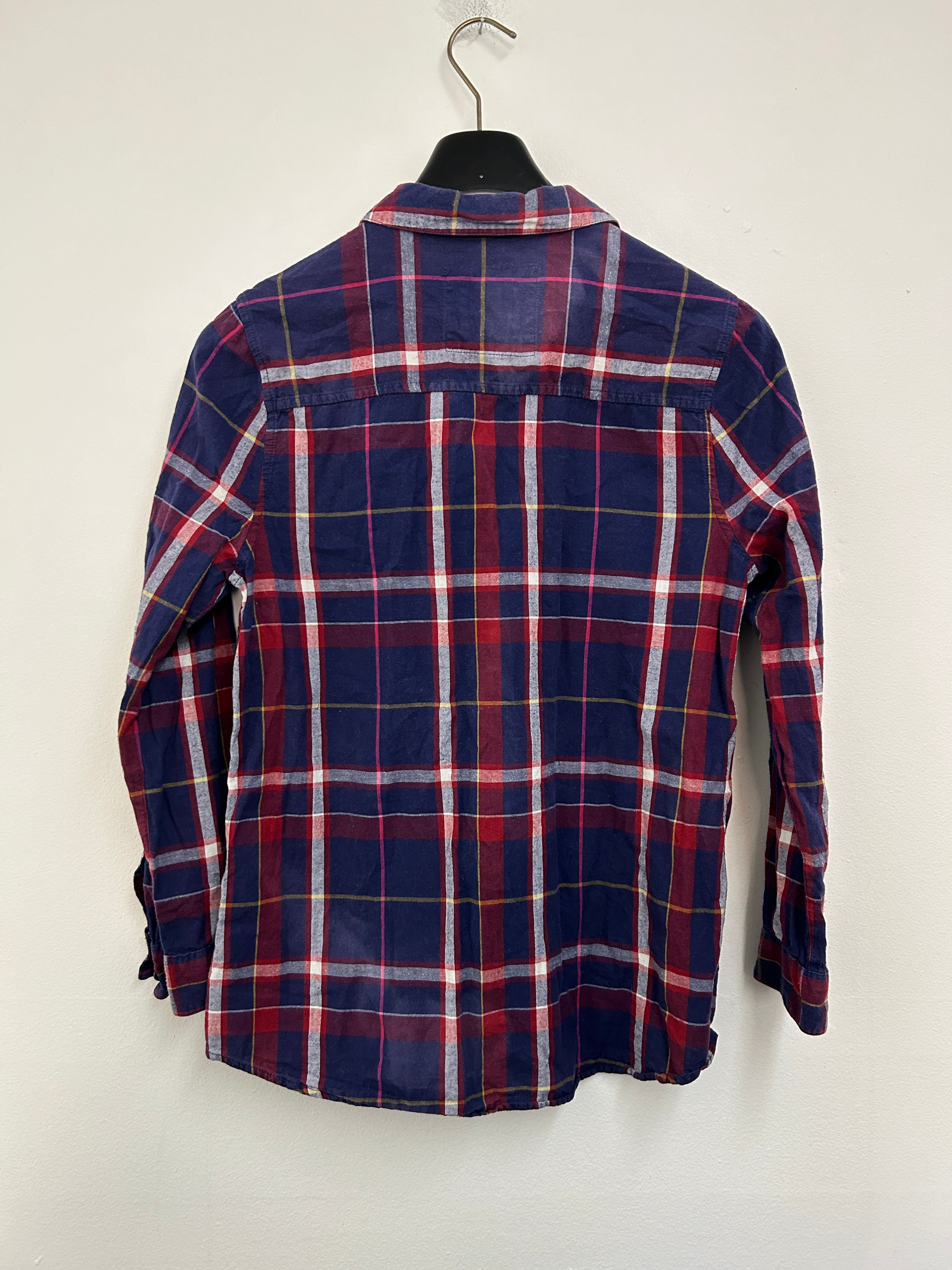 chemise-a-carreaux-rouge-et-bleu-tu