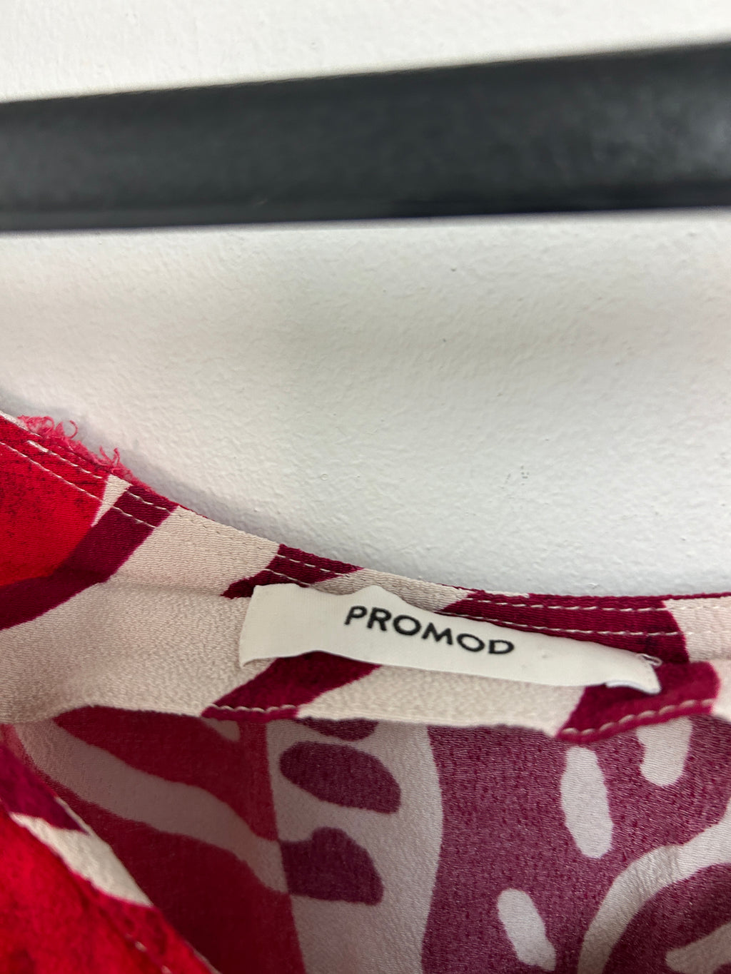 Combishort à motifs floraux rouges — Promod