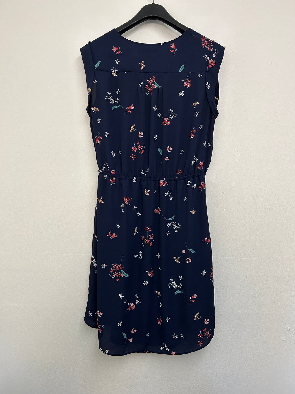 Robe bleu marine à motifs floraux — Reitmans
