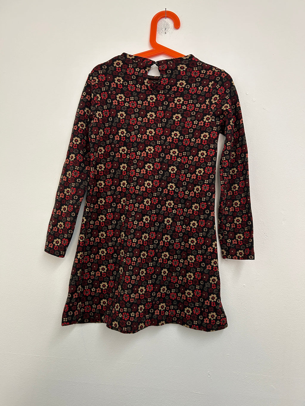 Robe fleurie rétro à manches longues — Zara