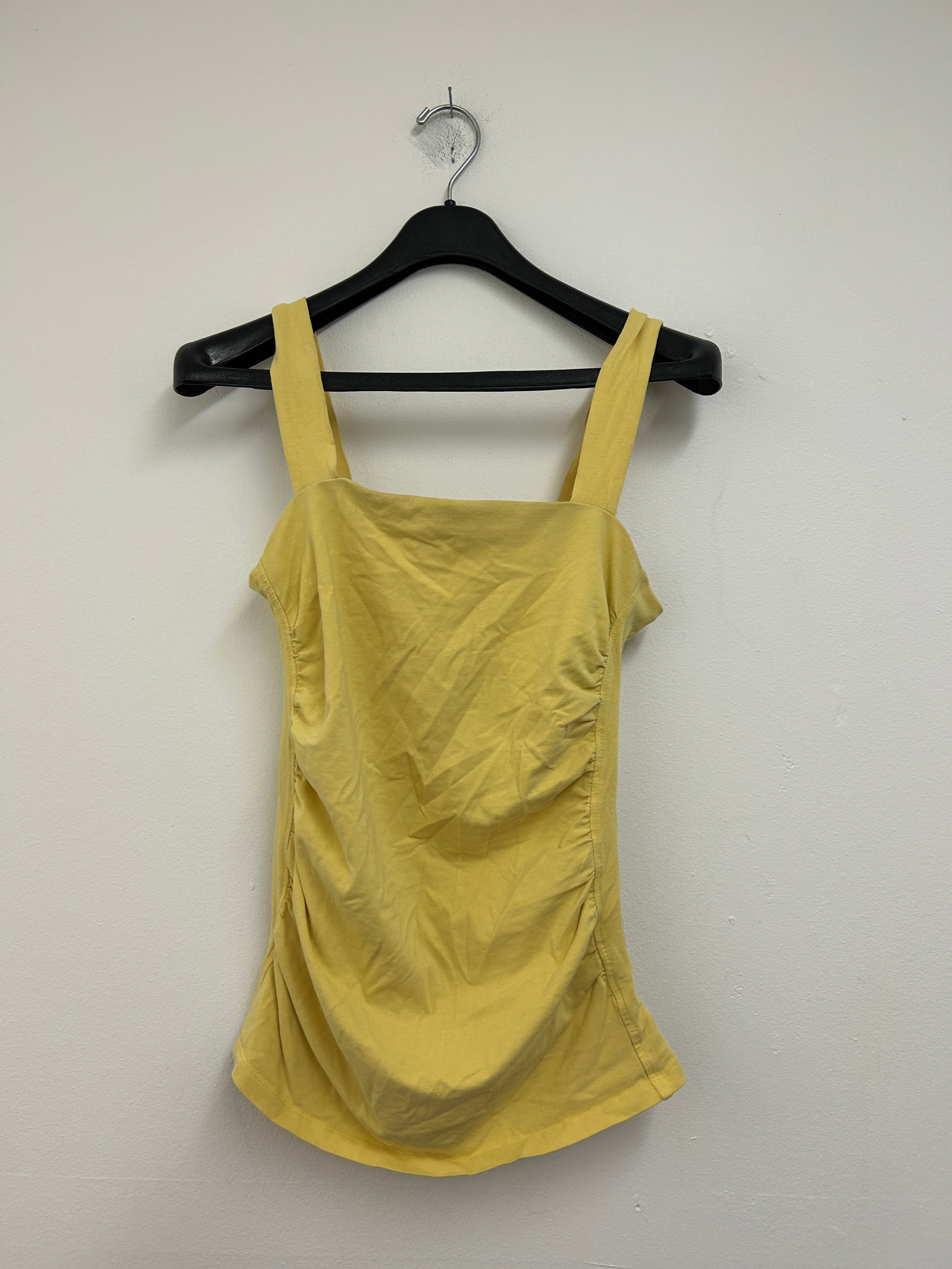 Haut jaune à bretelles larges — Suzy Shier