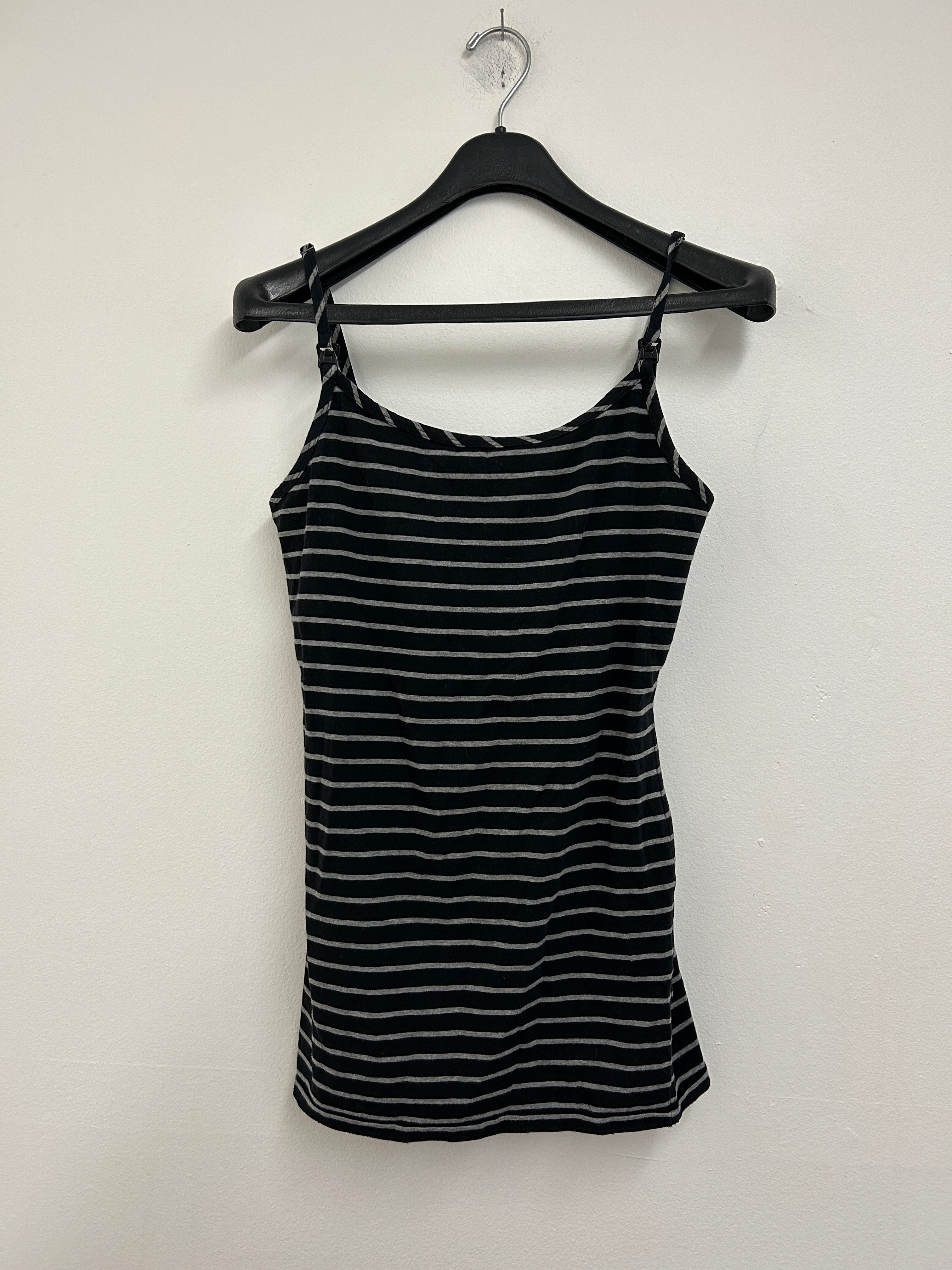 Camisole à rayures noires et grises — Thyme