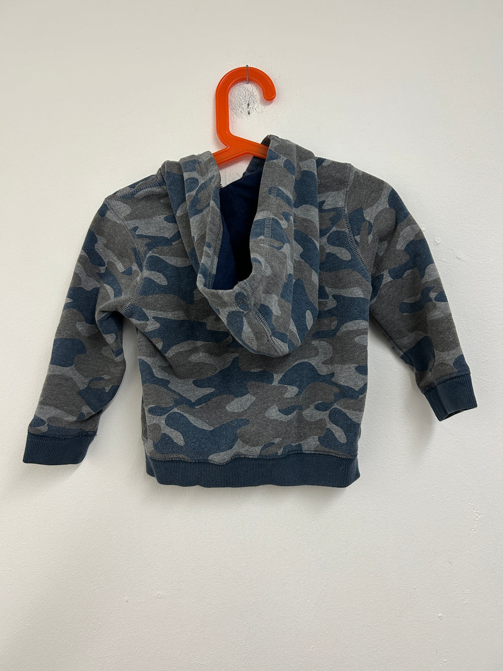 Chandail à capuche camouflage — OSHKOSH