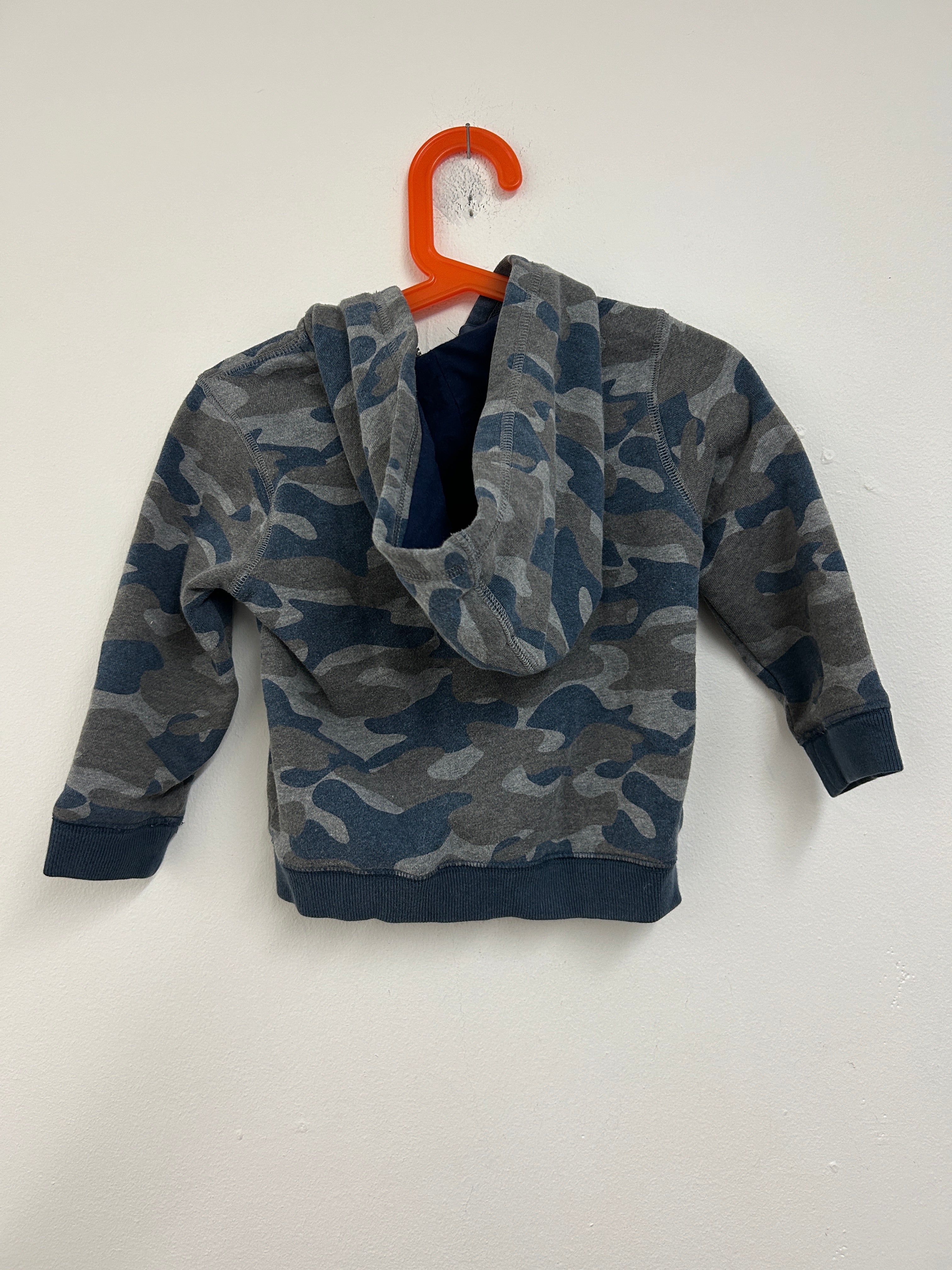 Chandail à capuche camouflage — OSHKOSH