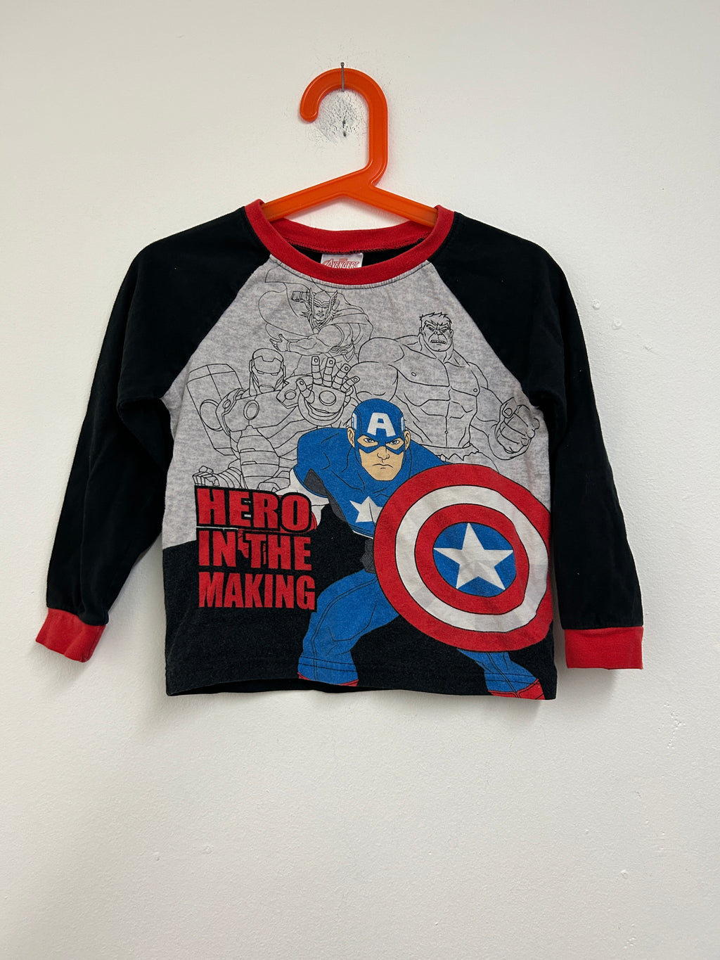 Chandail Avengers — MARVEL