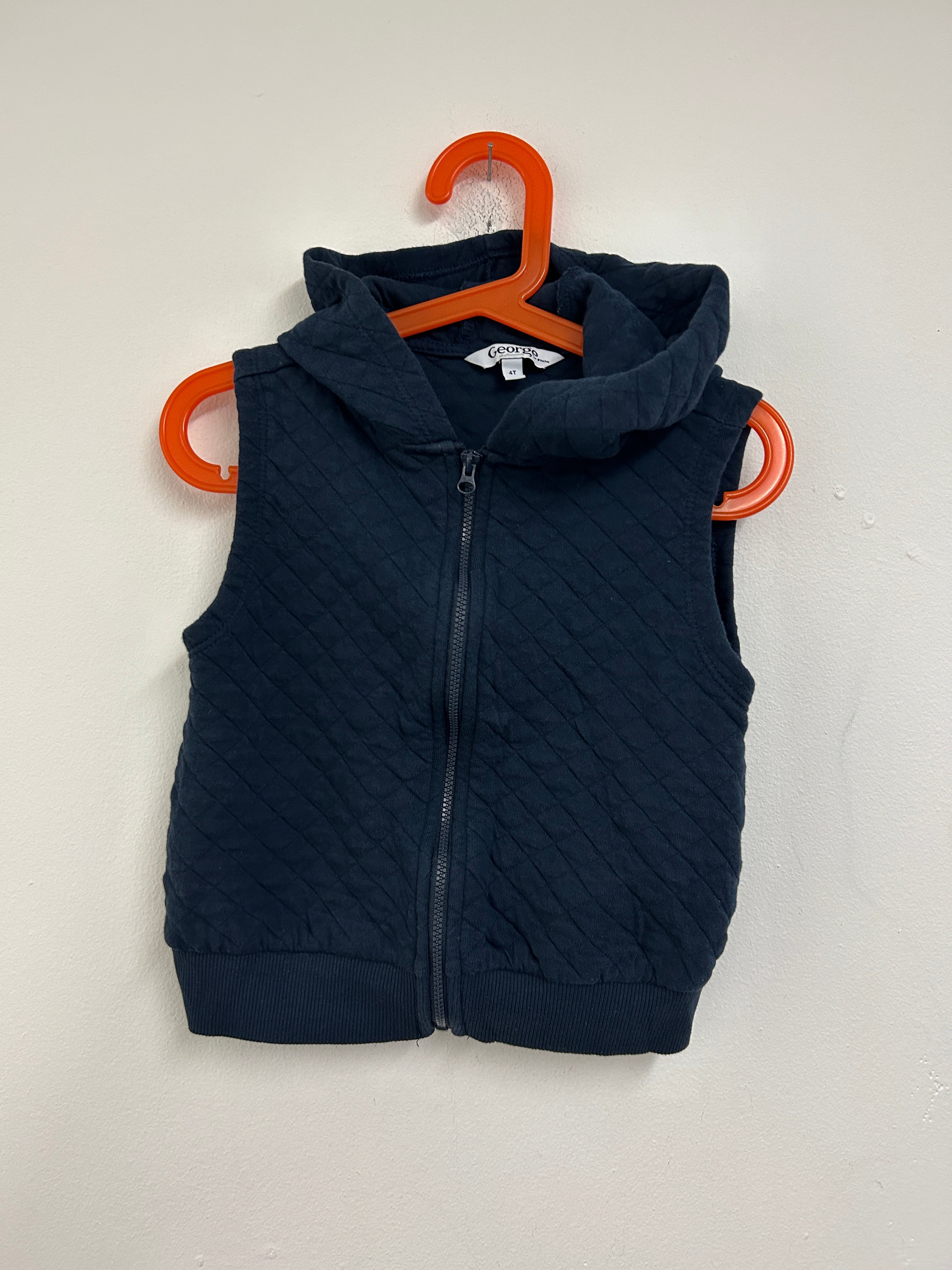 Veste sans manches matelassée à capuche