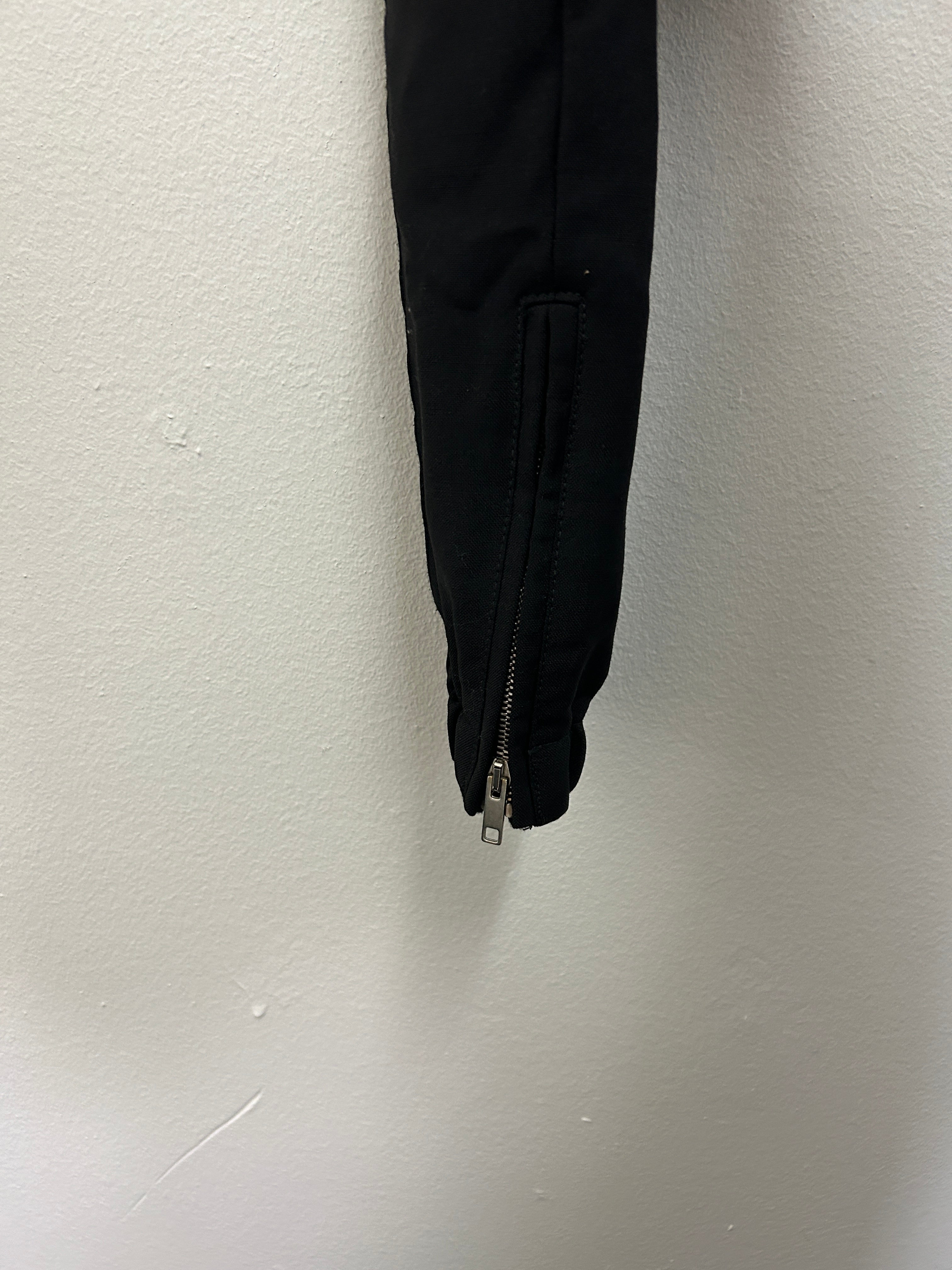 Pantalon noir ajusté à cordon — KRISVANASSCHE