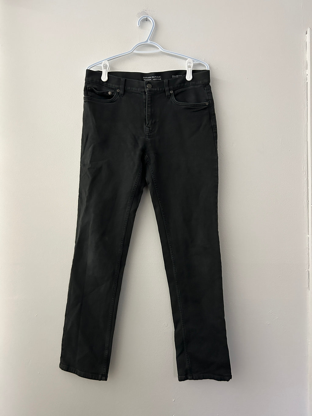 Pantalon droit noir — Banana Republic