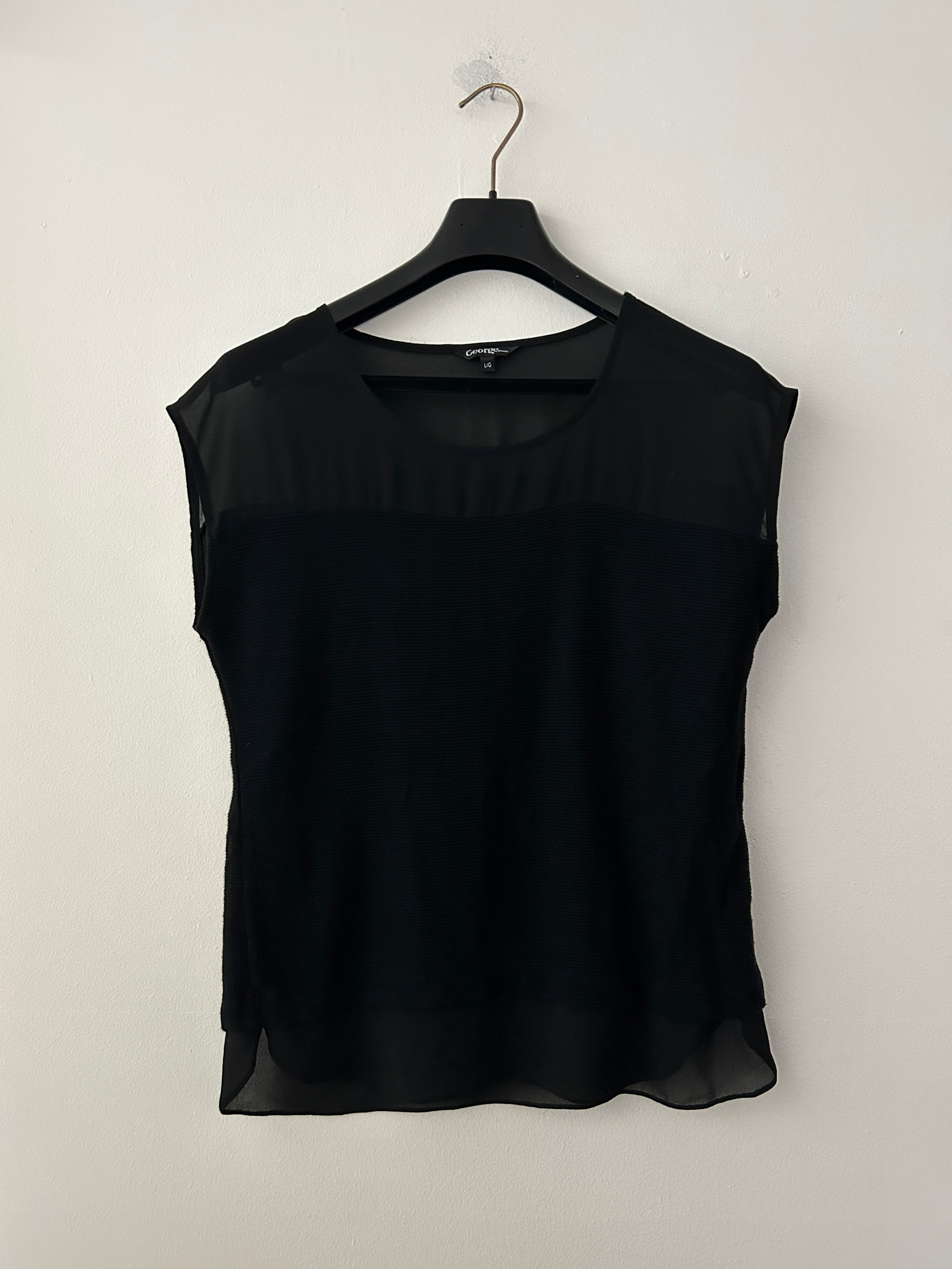 Haut noir semi-transparent à effet superposé