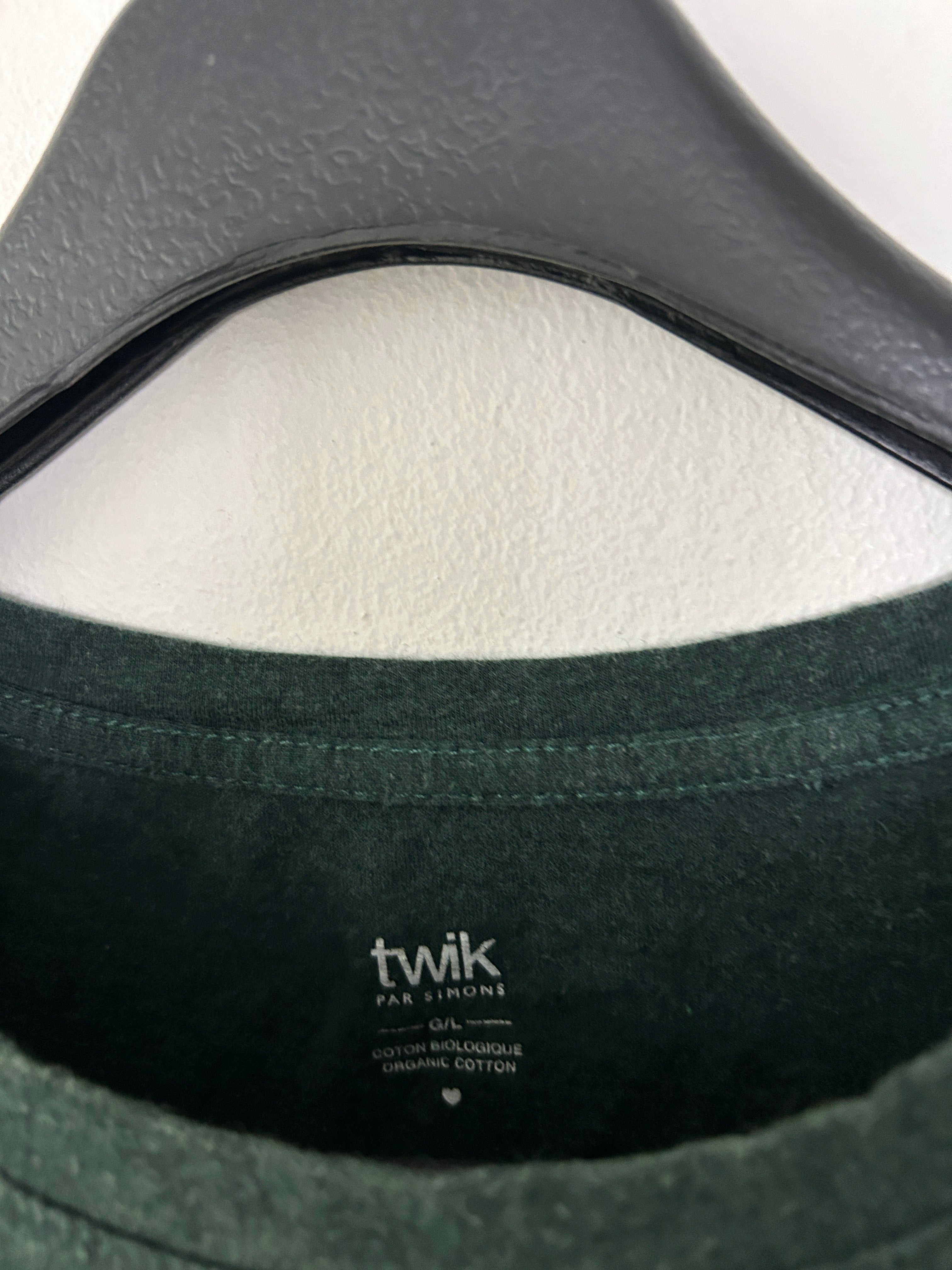 T-shirt vert foncé basique — Twik