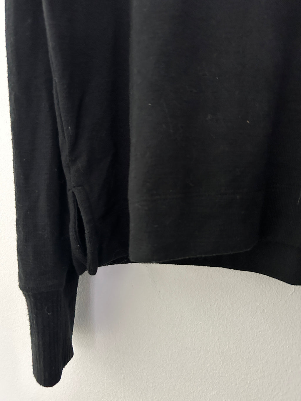 Chandail noir à manches longues — GAP