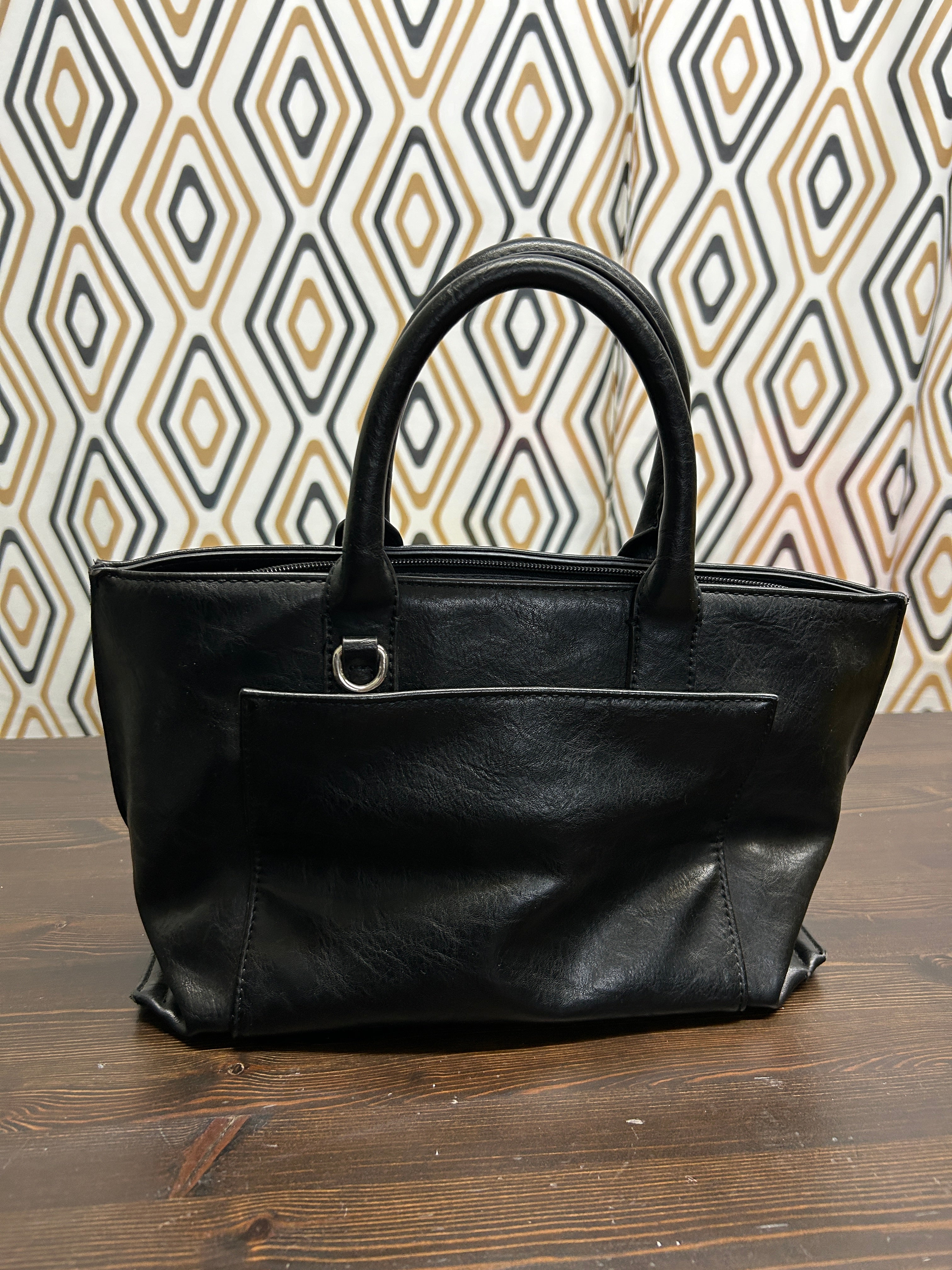 Sac à main noir à double poignées — S-Q