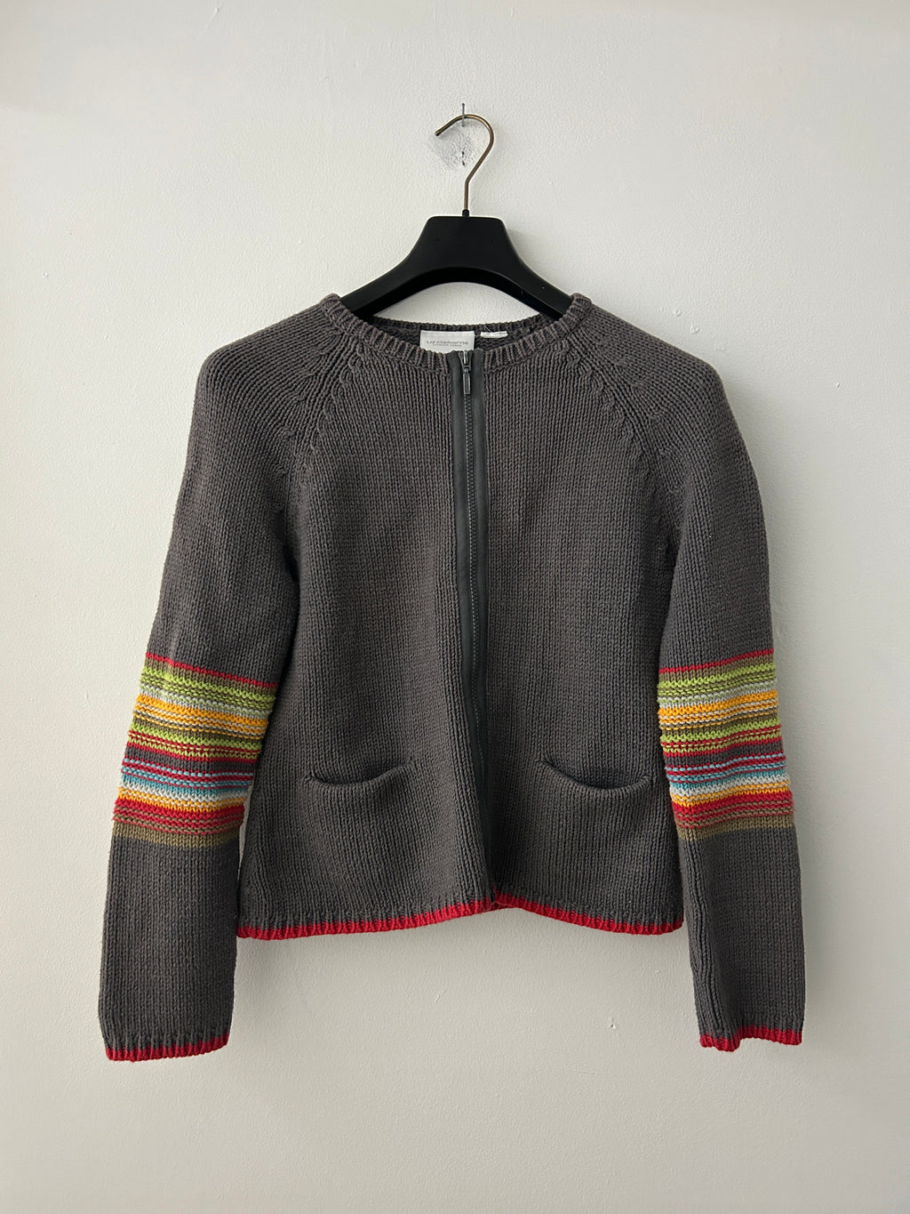 veste-en-tricot-a-manches-rayees-liz-claiborne