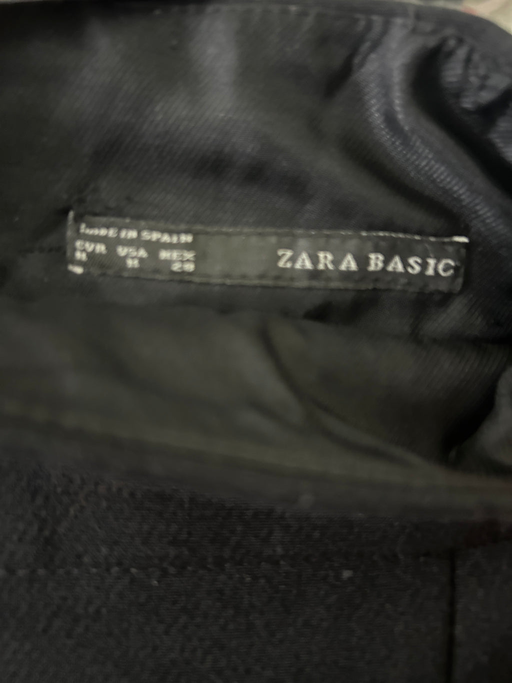 Jupe crayon noire — Zara