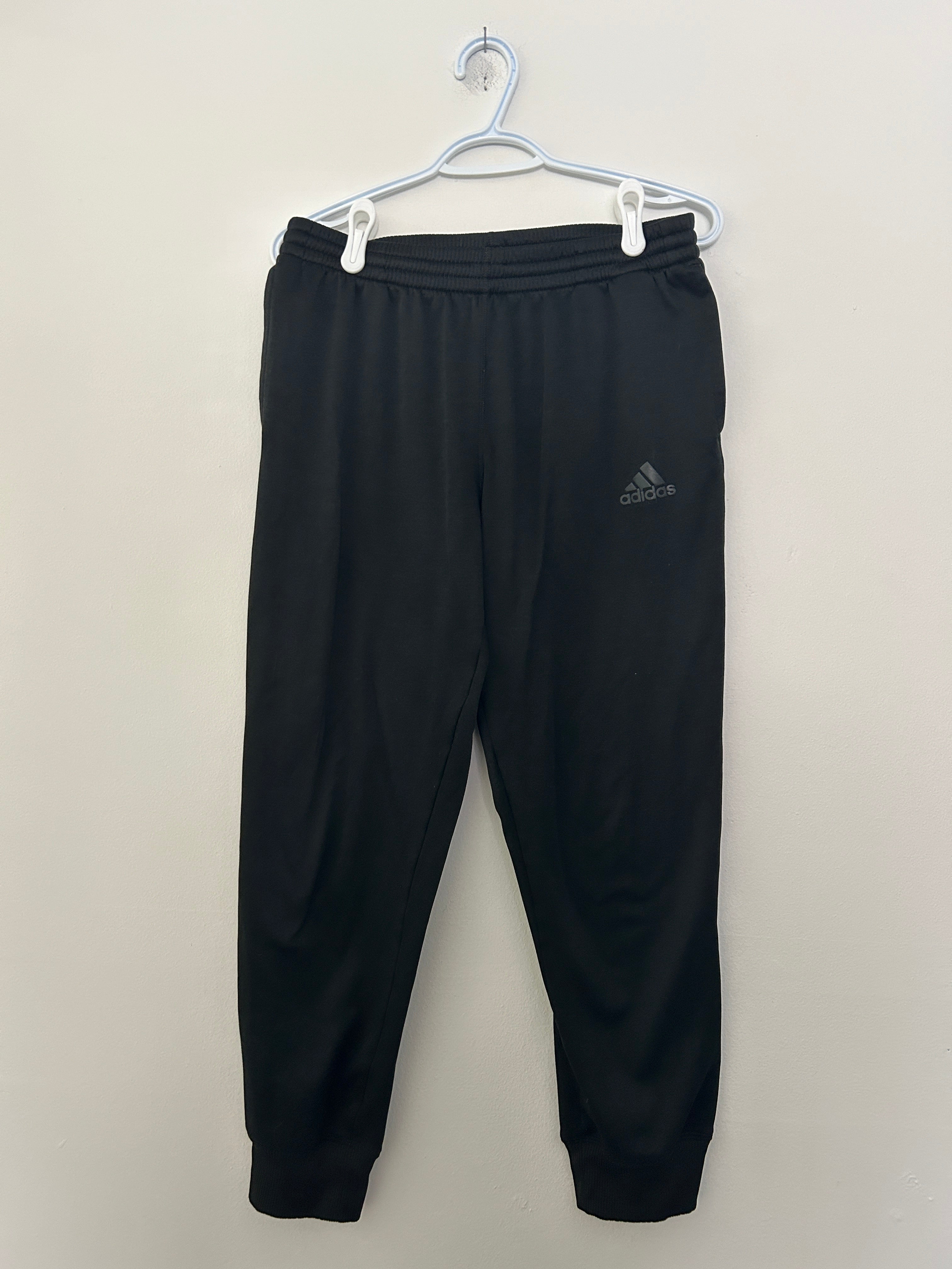 Pantalon de jogging noir à taille élastique – Adidas