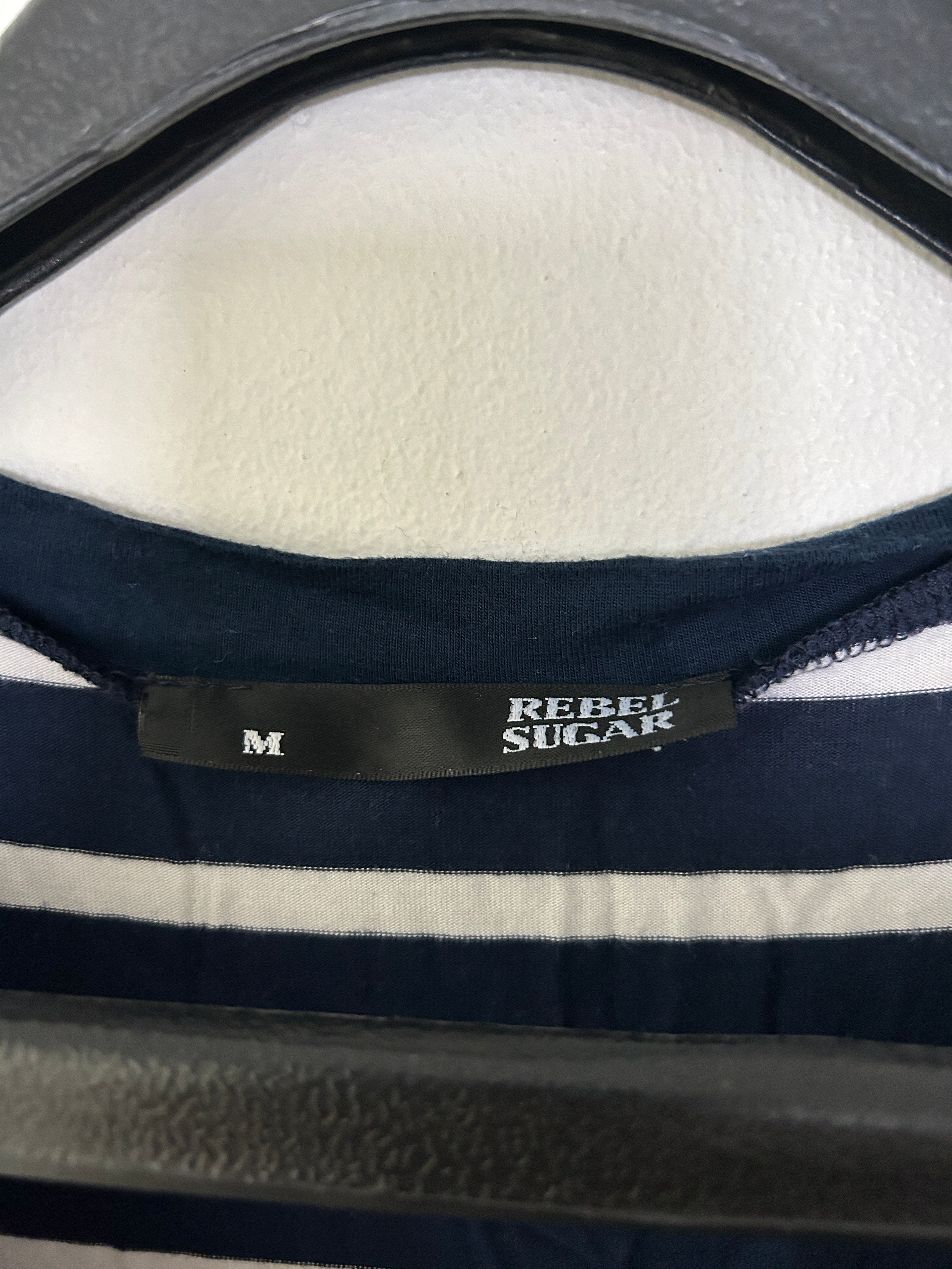 Robe rayée noir & blanc avec poches – Rebel Sugar