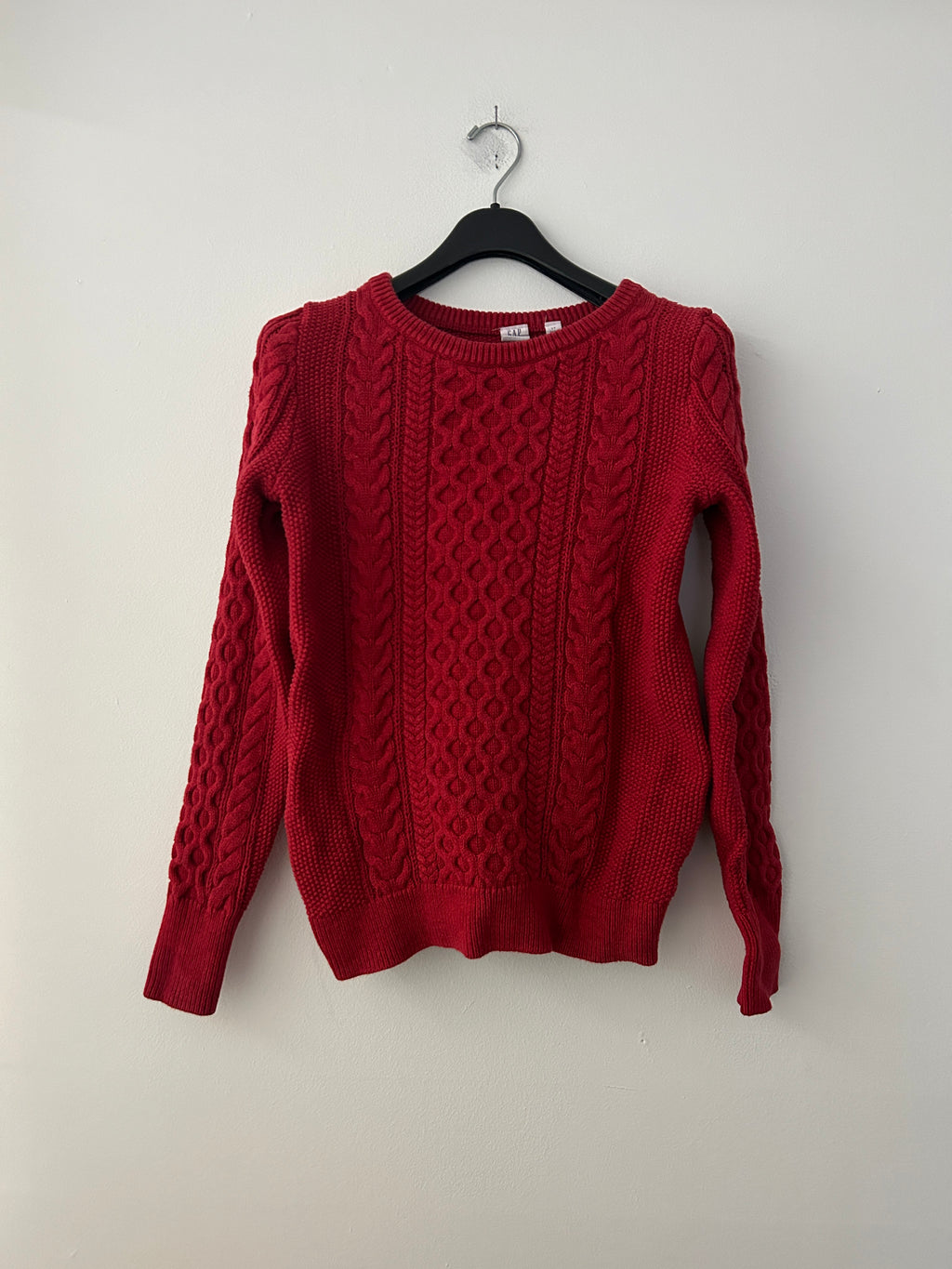 Pull en maille torsadée rouge – GAP