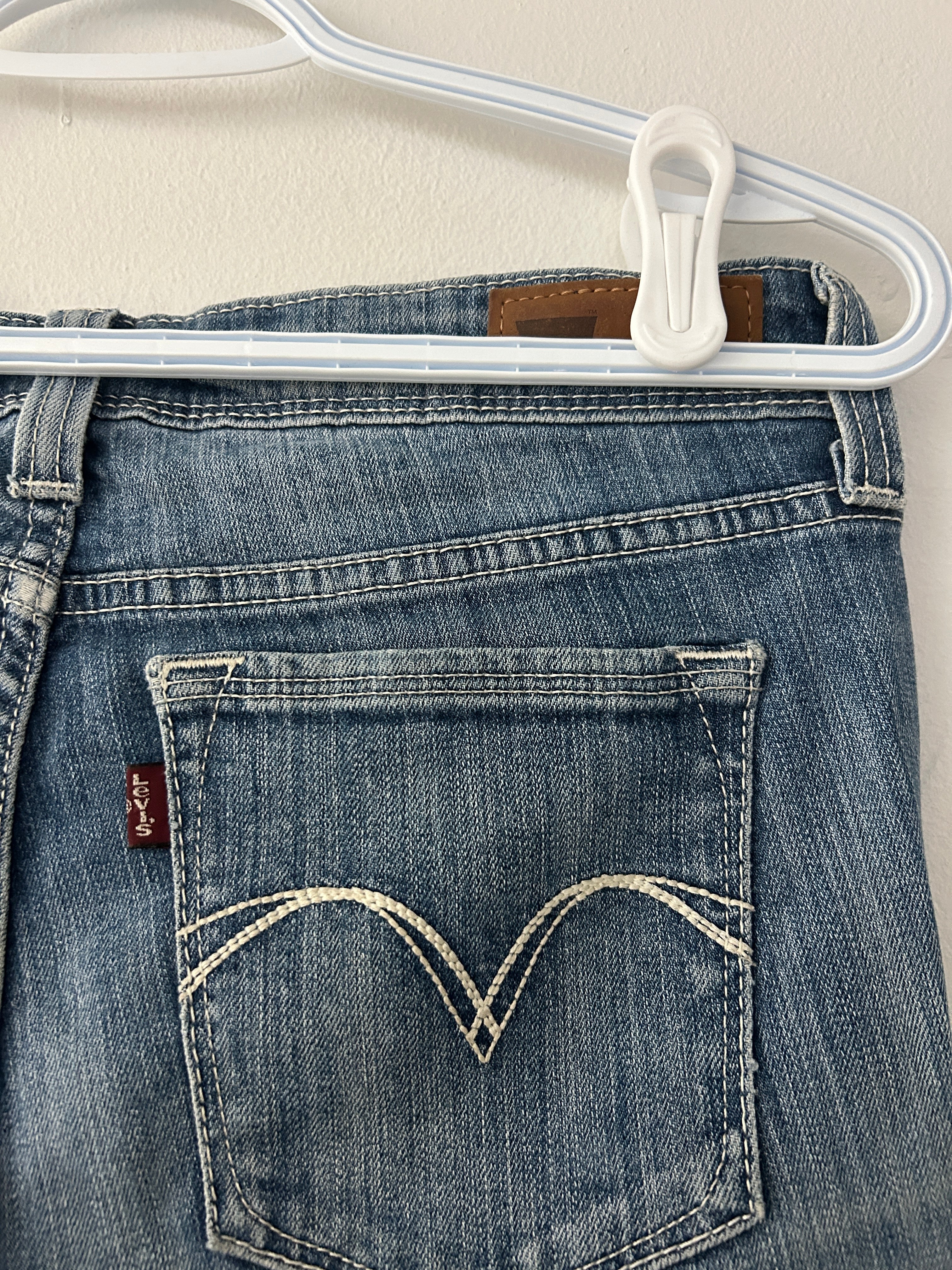 Jean skinny taille basse bleu délavé – Levi’s