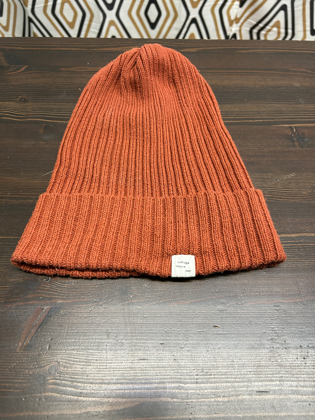 Tuque en maille côtelée rouille – Des Enfants Tillages