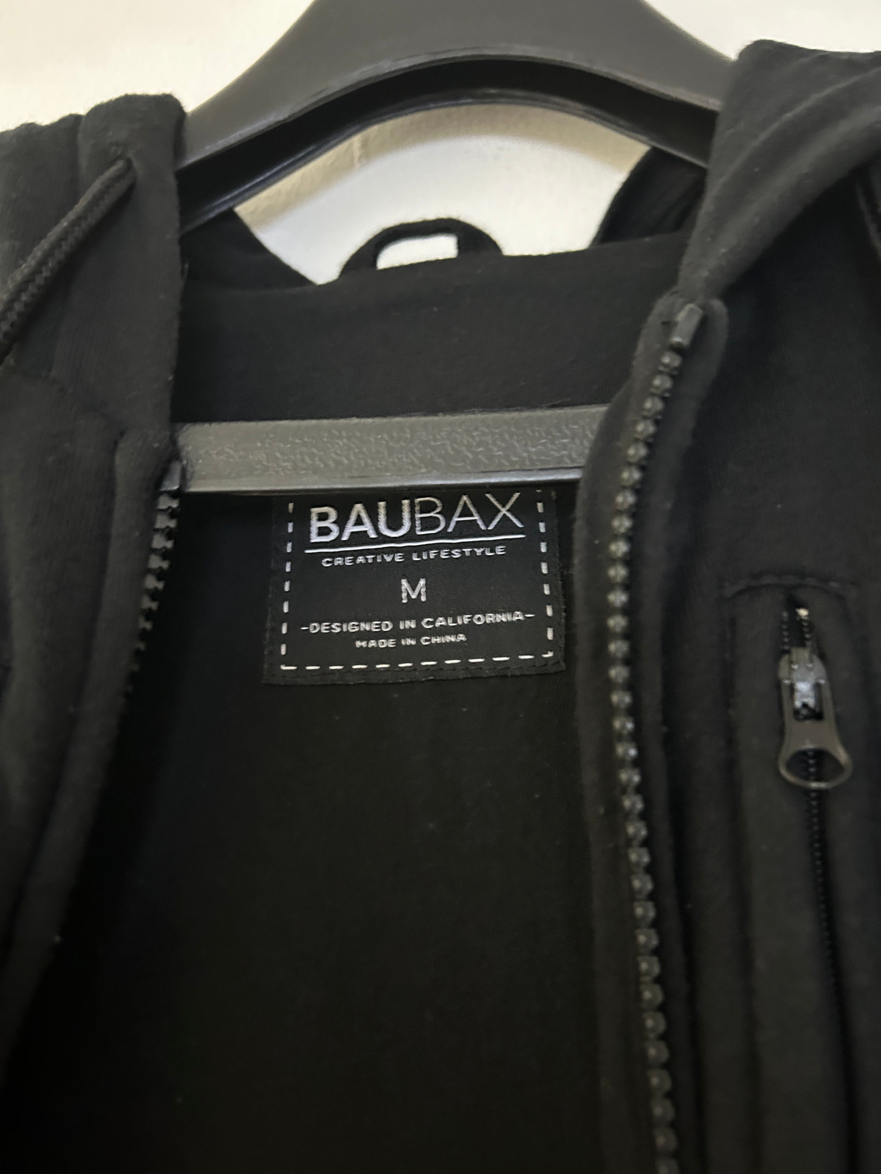Veste à capuche noire zippée - BAUBAX