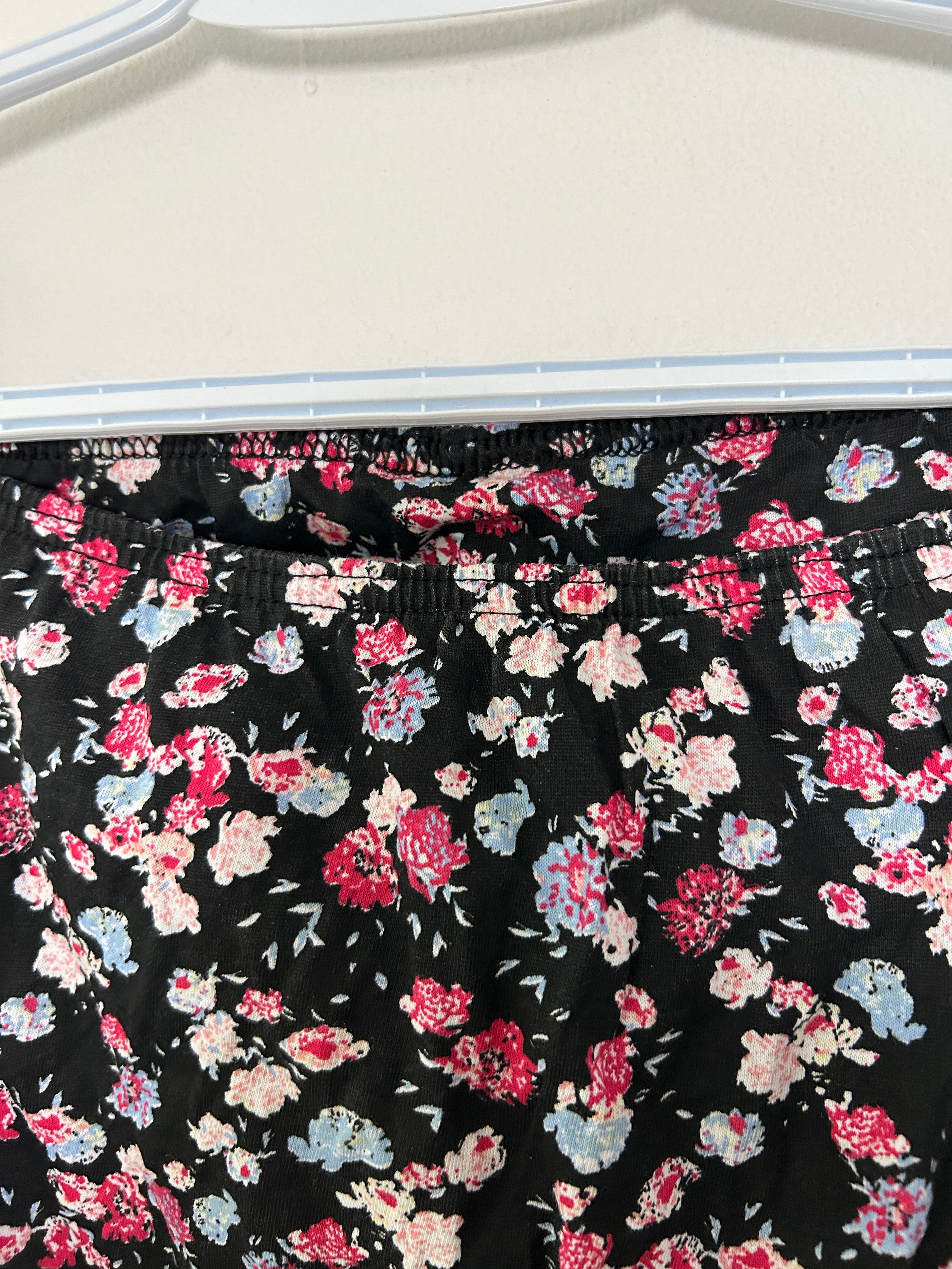 Jupe Hauts noire fleurie TALLY WEiJL