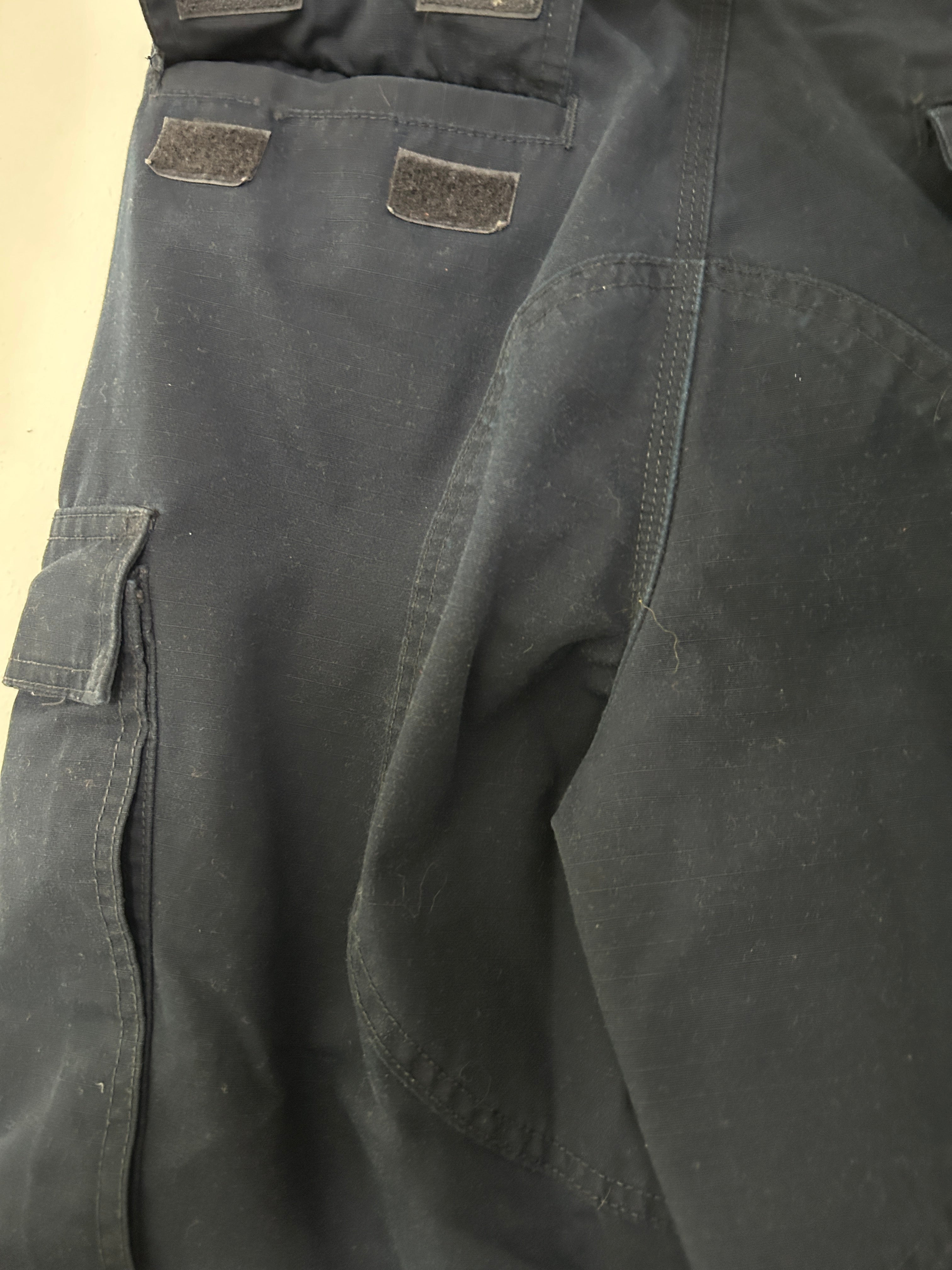 Pantalon cargo tactique noir – Tactical Series